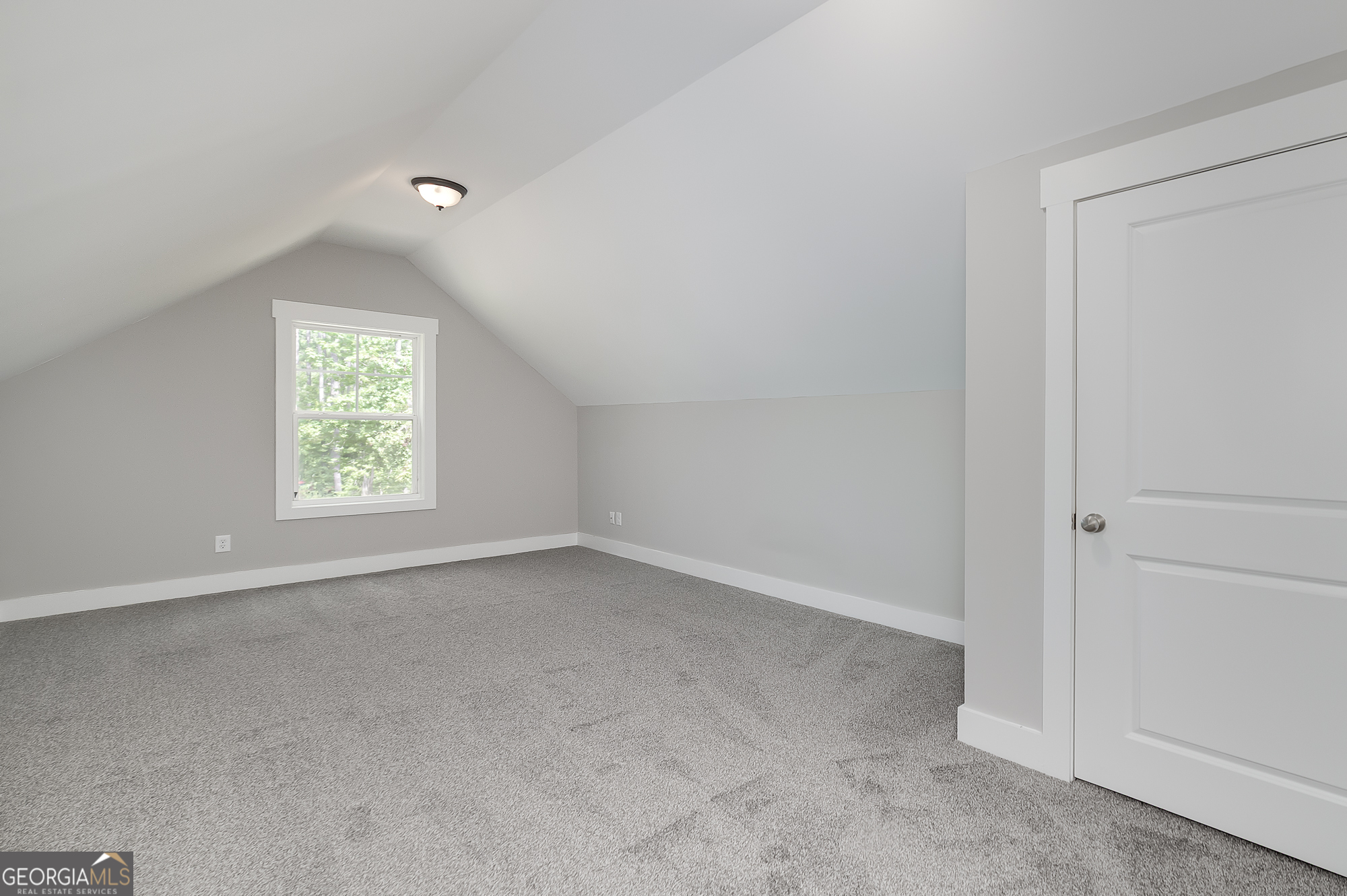 219 Hamilton Road Property Photo 26