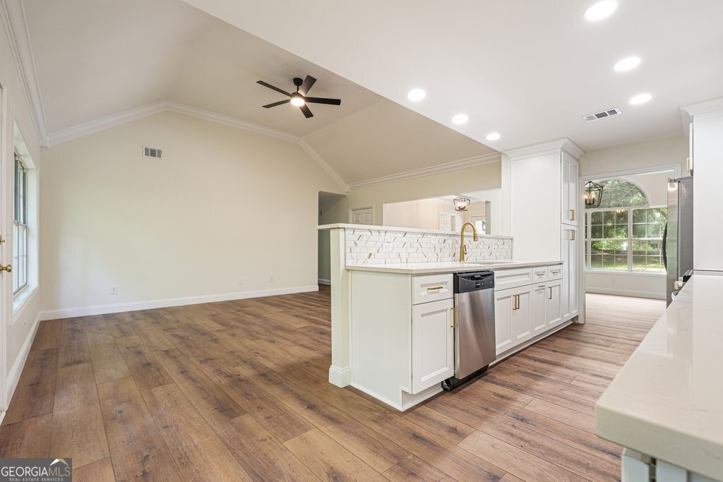 305 Michael Circle Property Photo 19