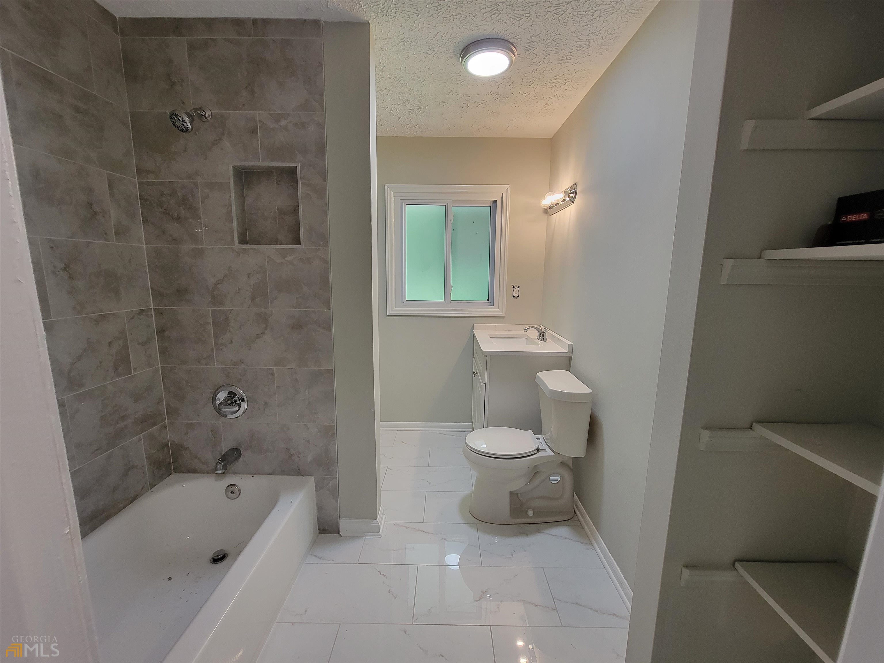 6628 Stark Court Property Photo 6