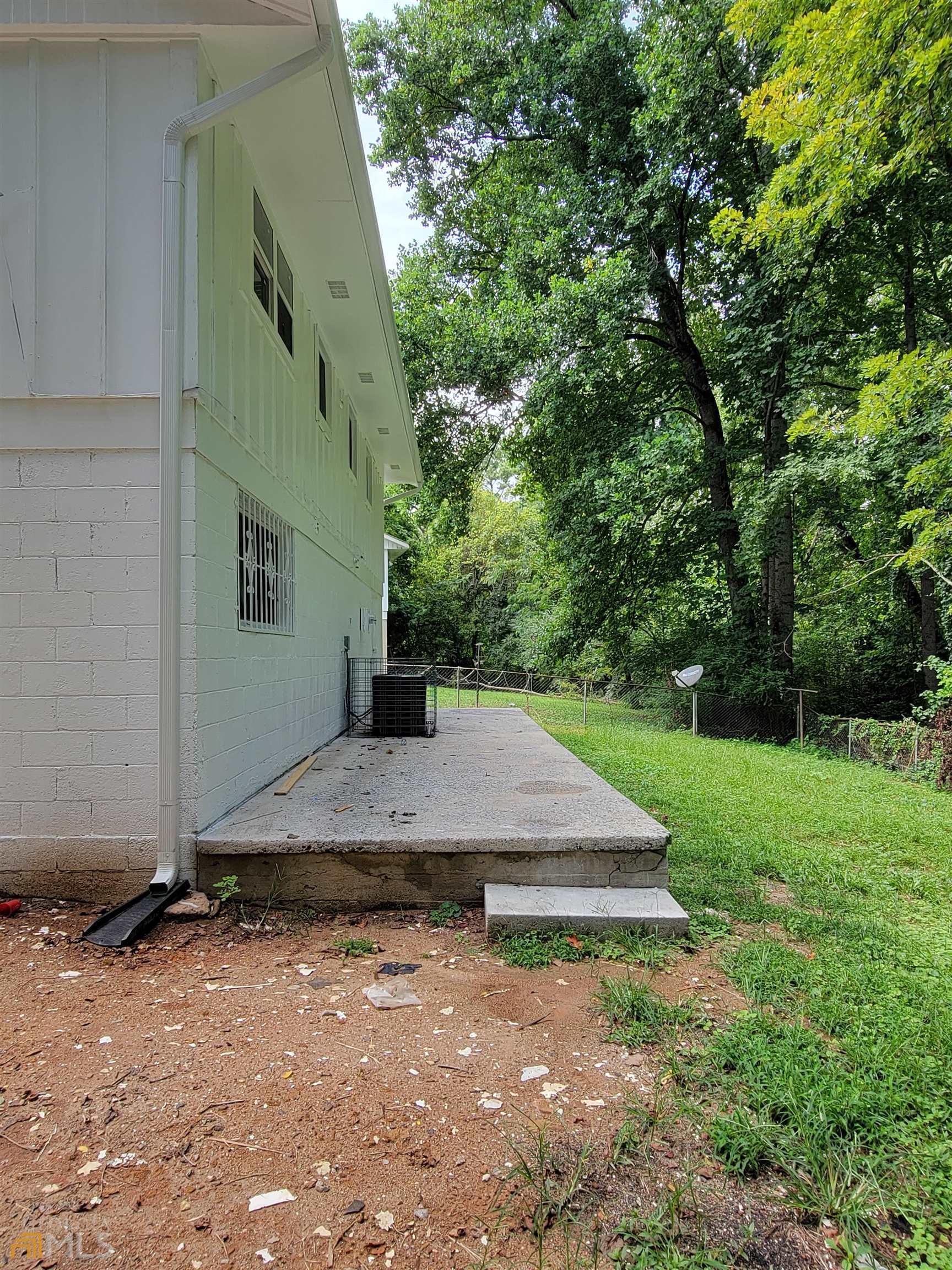 6628 Stark Court Property Photo 16