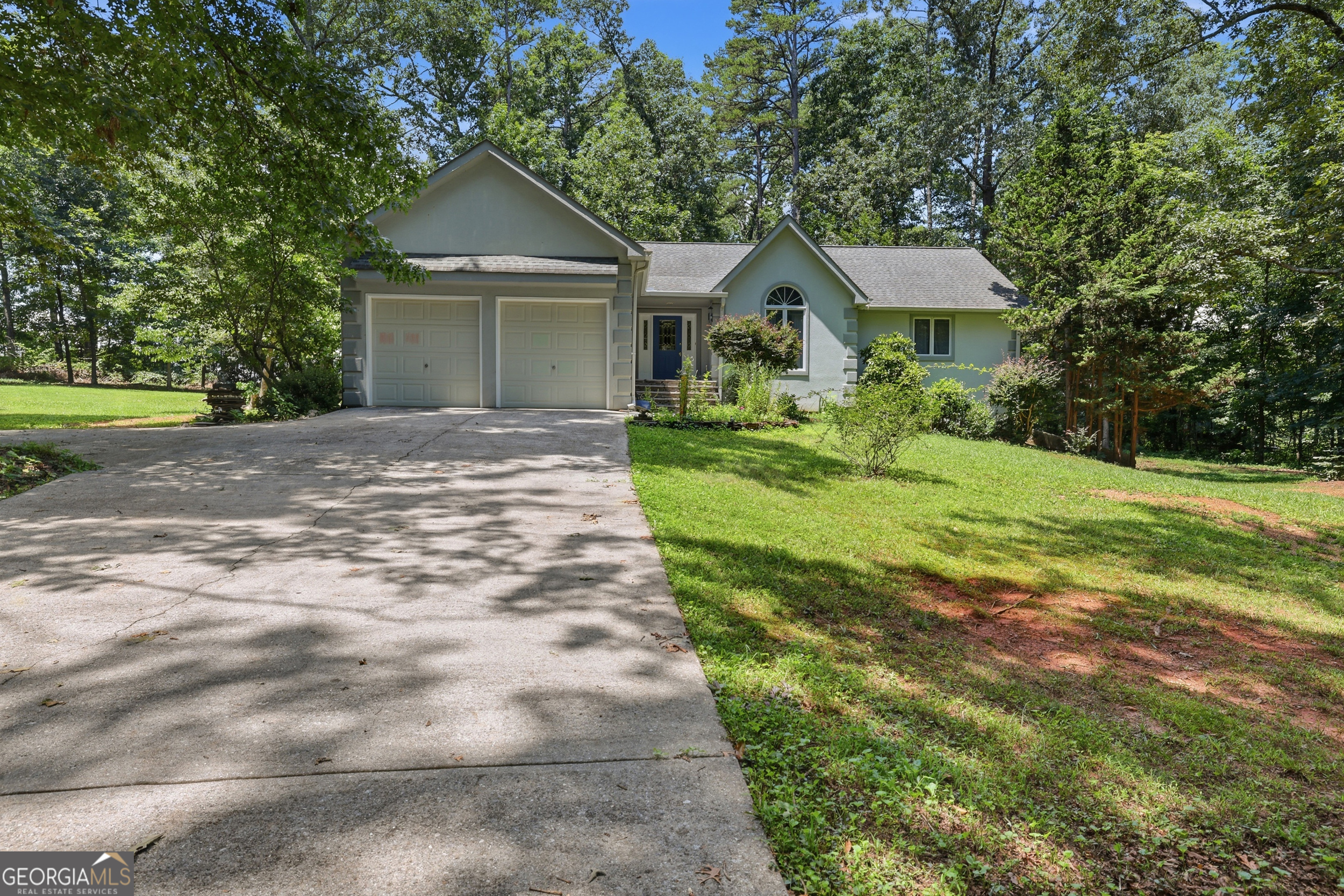 419 Thornwood Circle Property Photo 1