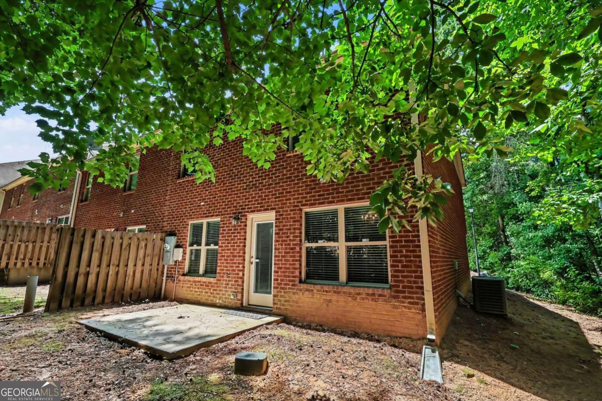 2700 Haynescrest Drive Property Photo 32