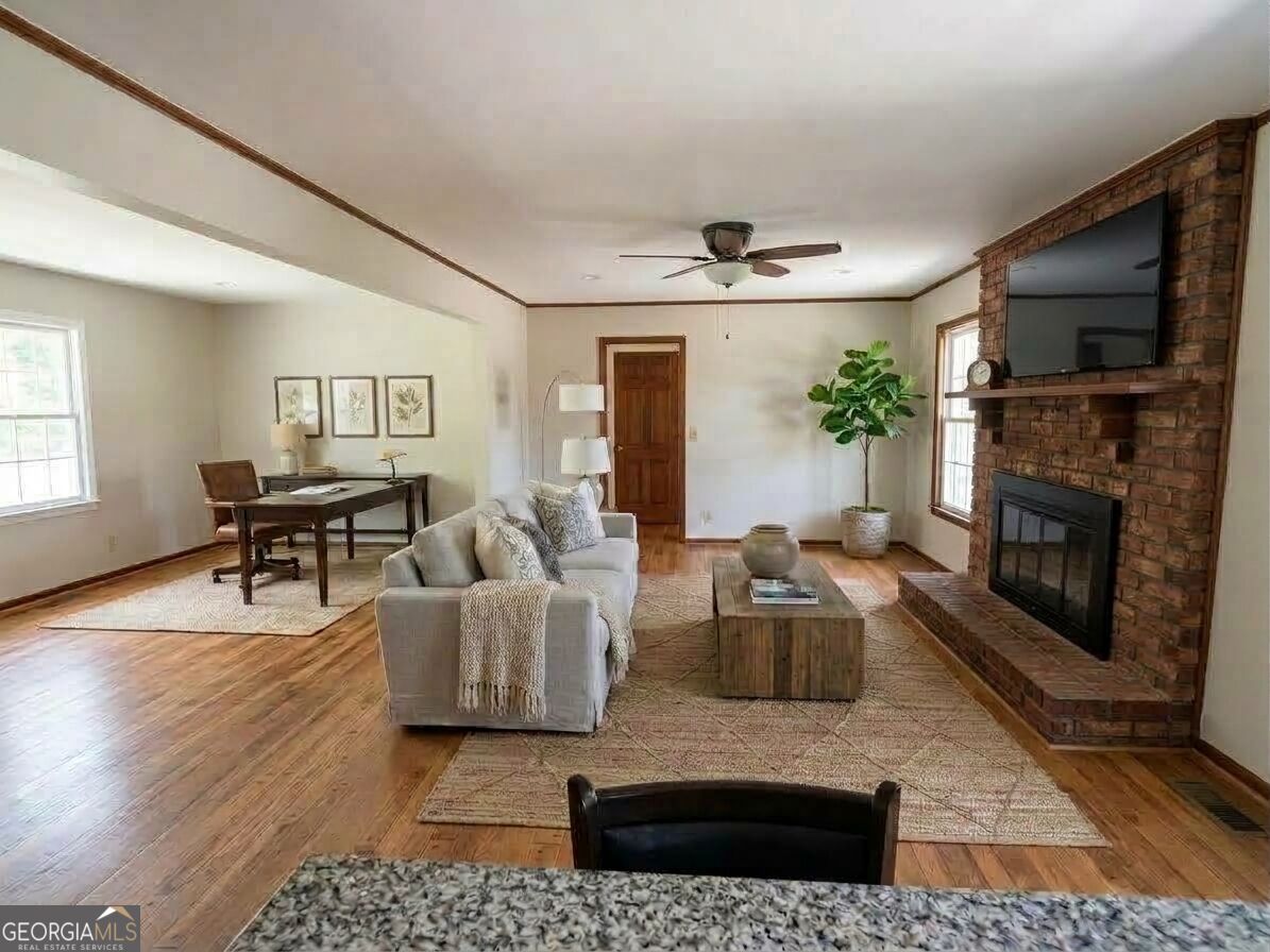 660 Grove Parkway Se Property Photo 14