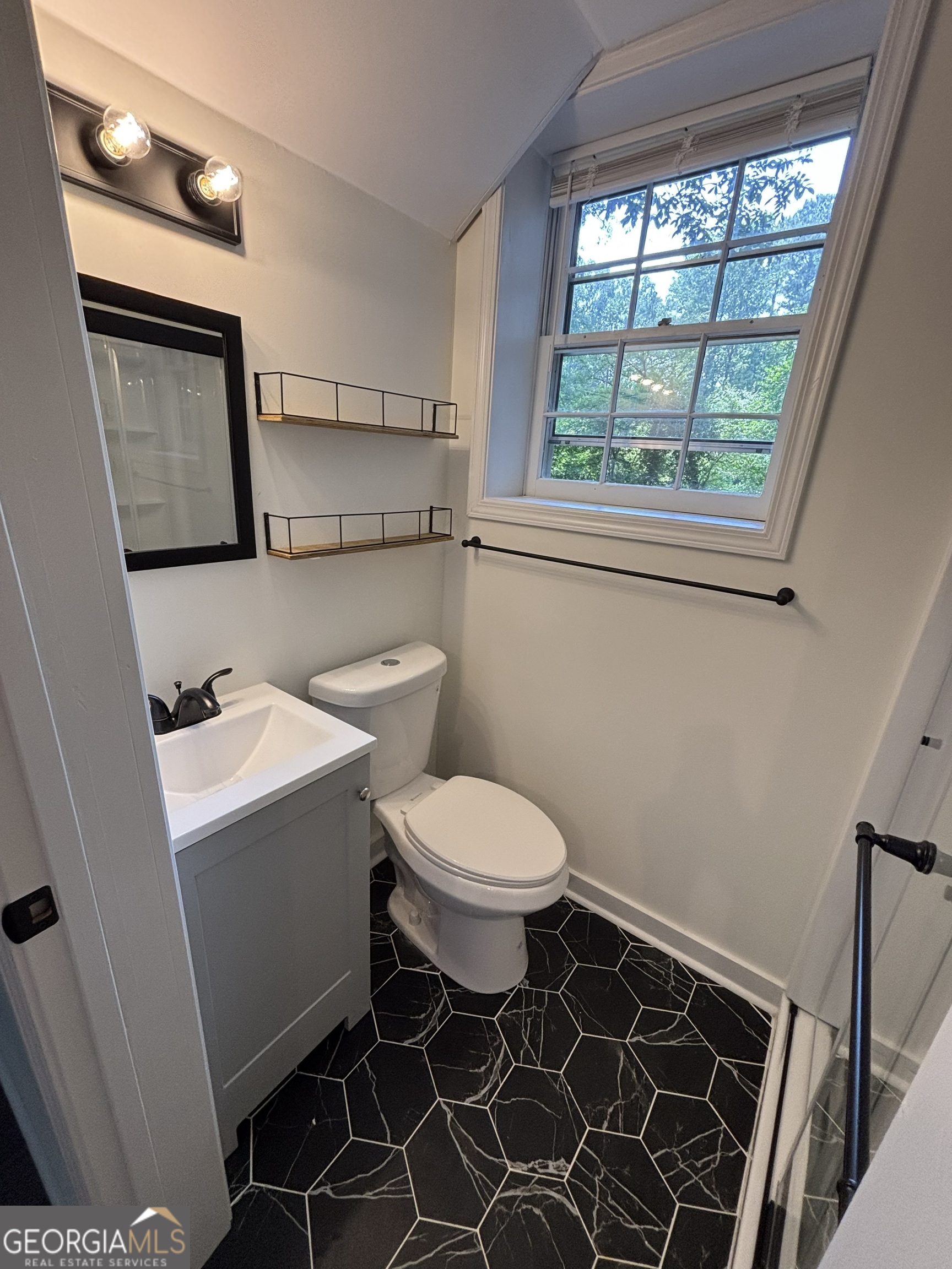660 Grove Parkway Se Property Photo 33
