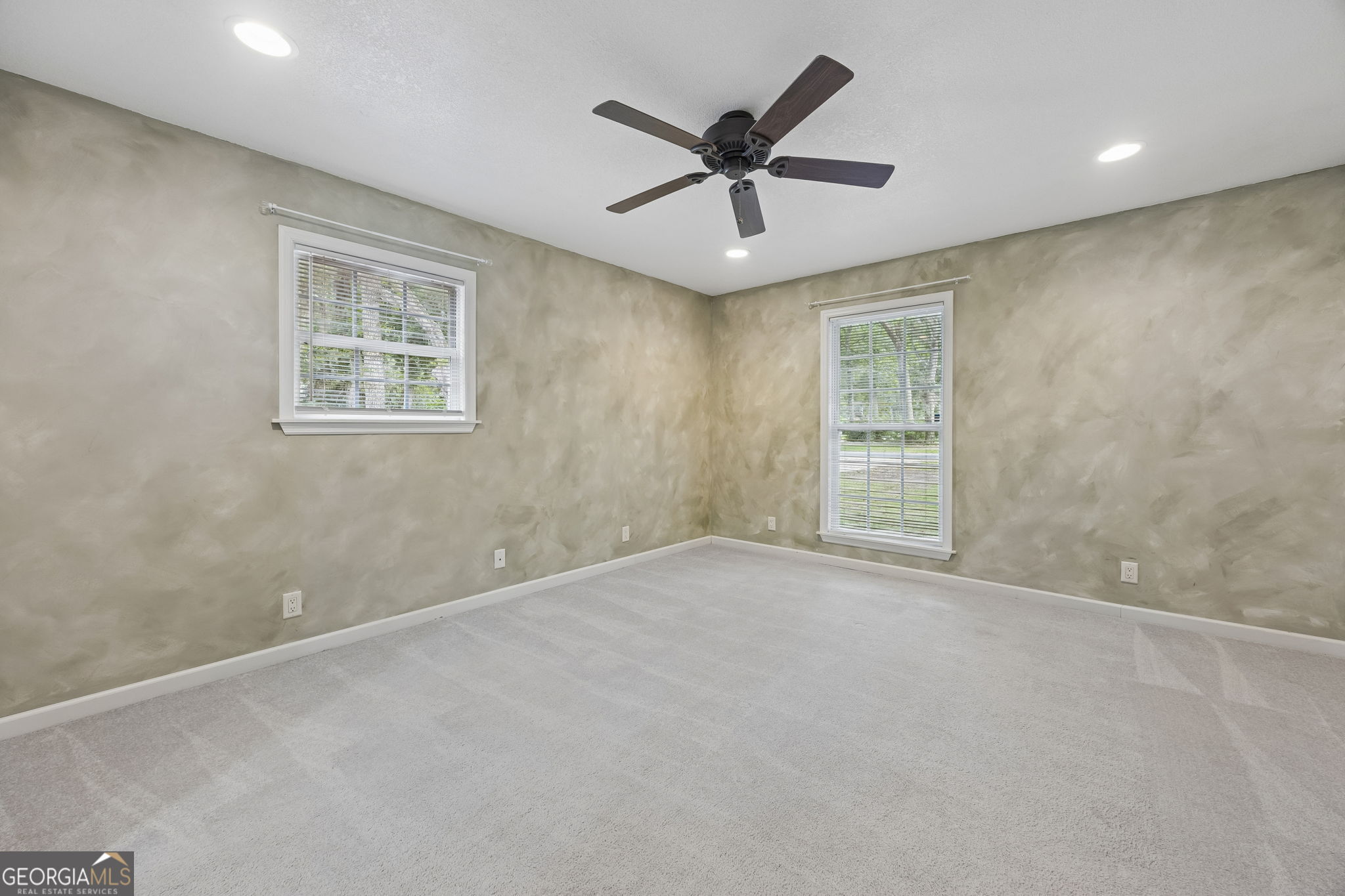 811 Devon Drive Property Photo 21