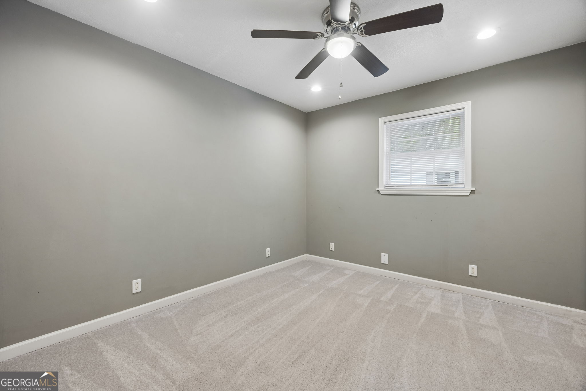 811 Devon Drive Property Photo 31