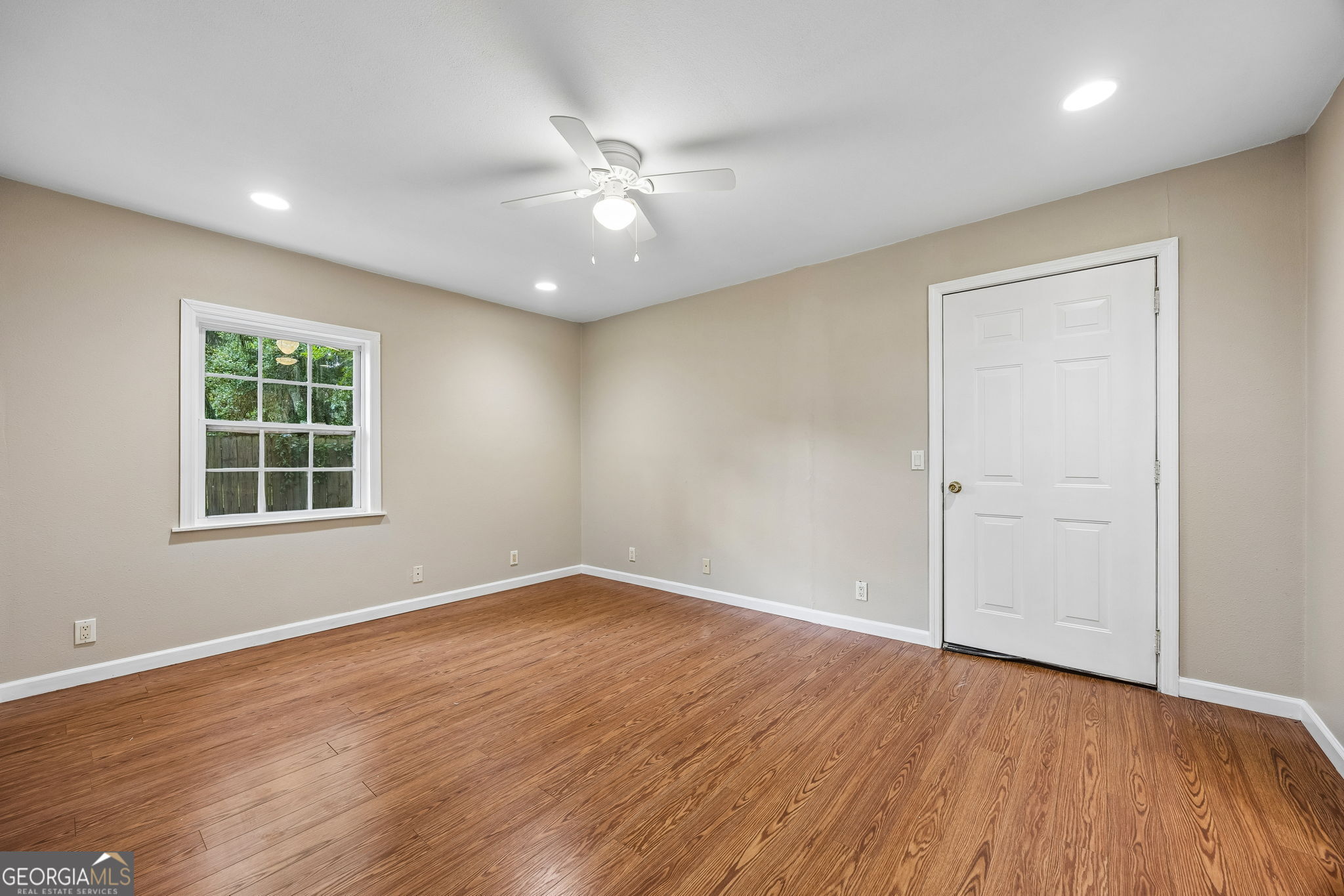 811 Devon Drive Property Photo 44