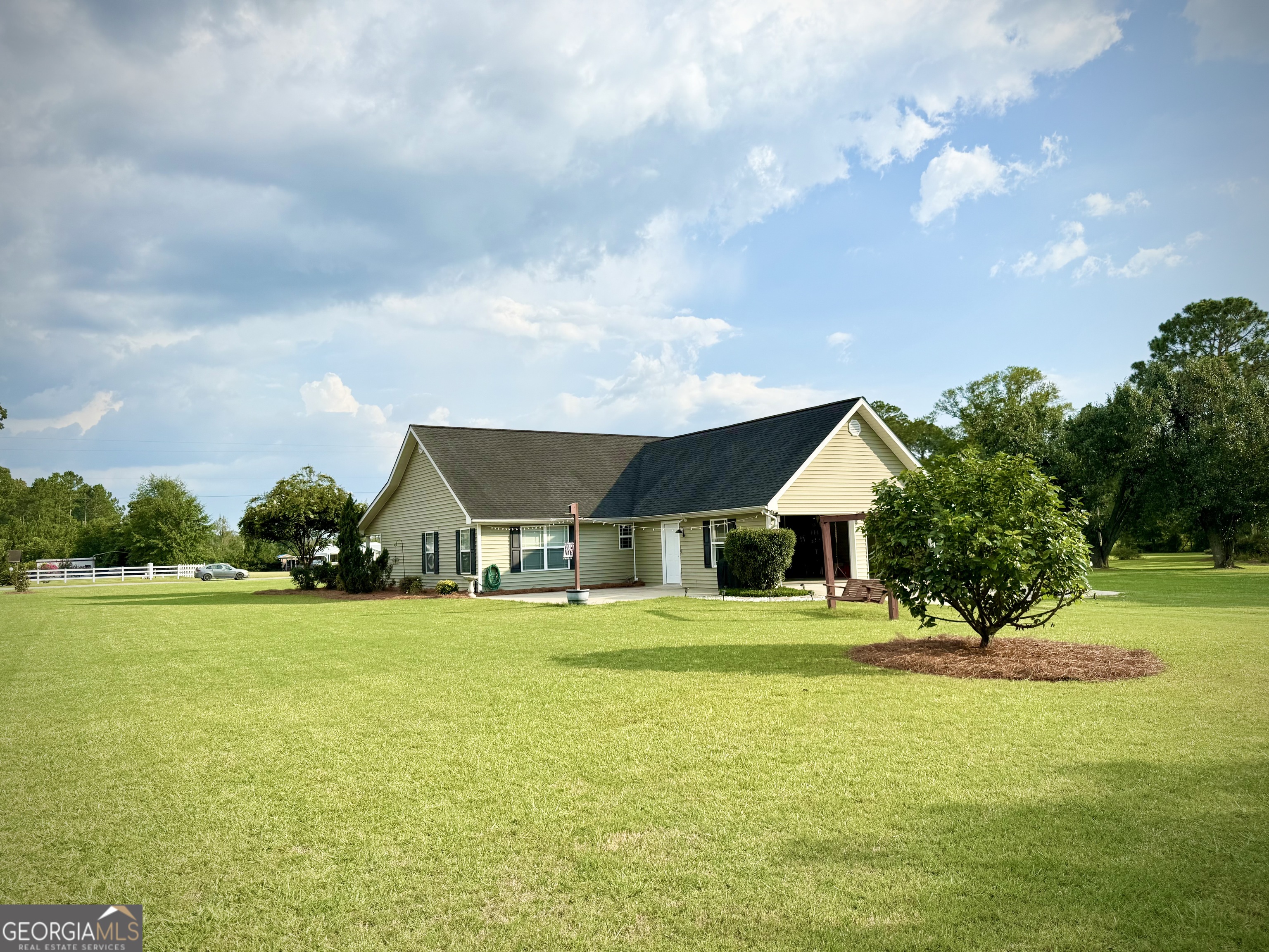 2402 Zoar Road Property Photo 15