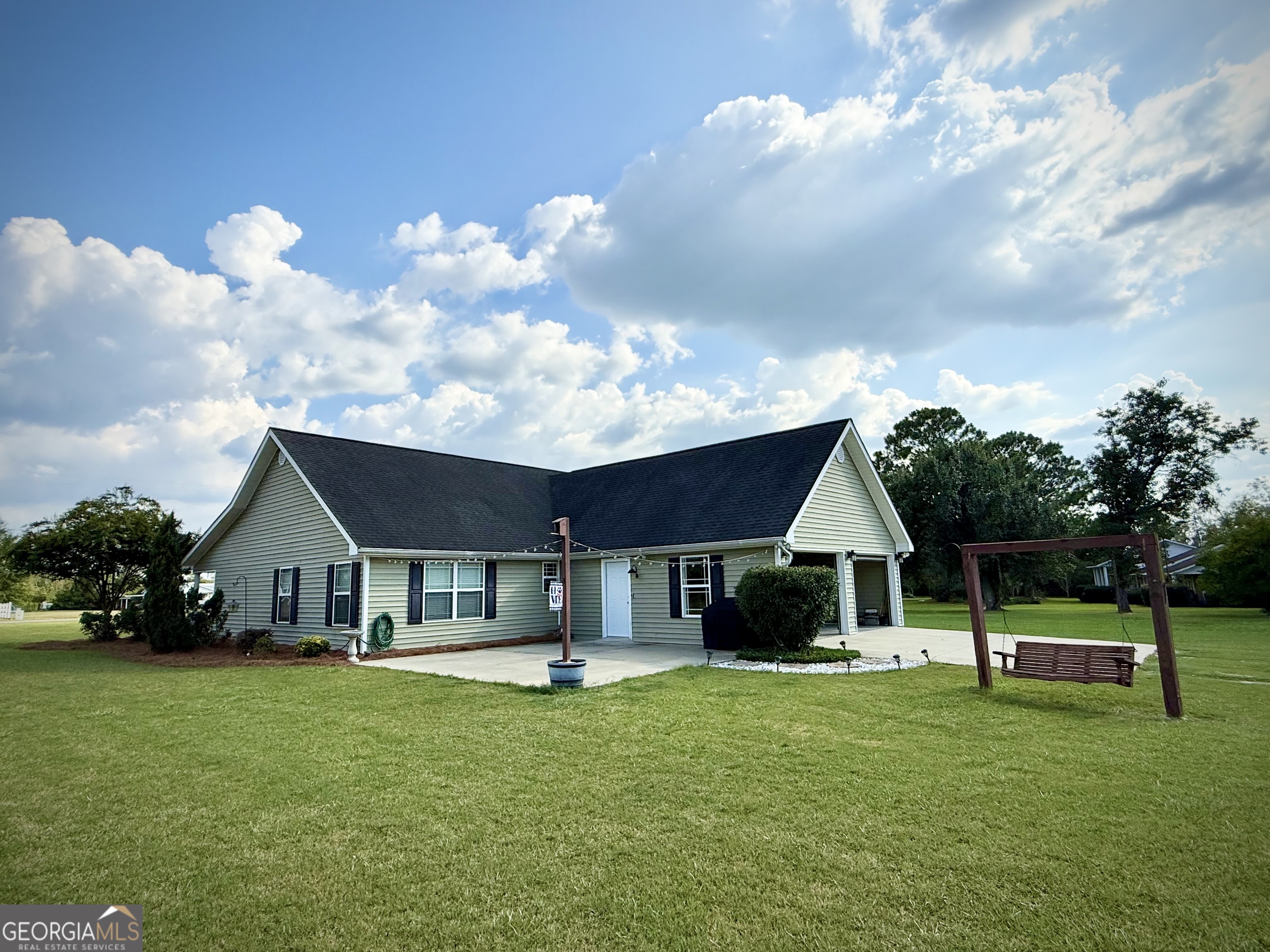 2402 Zoar Road Property Photo 16