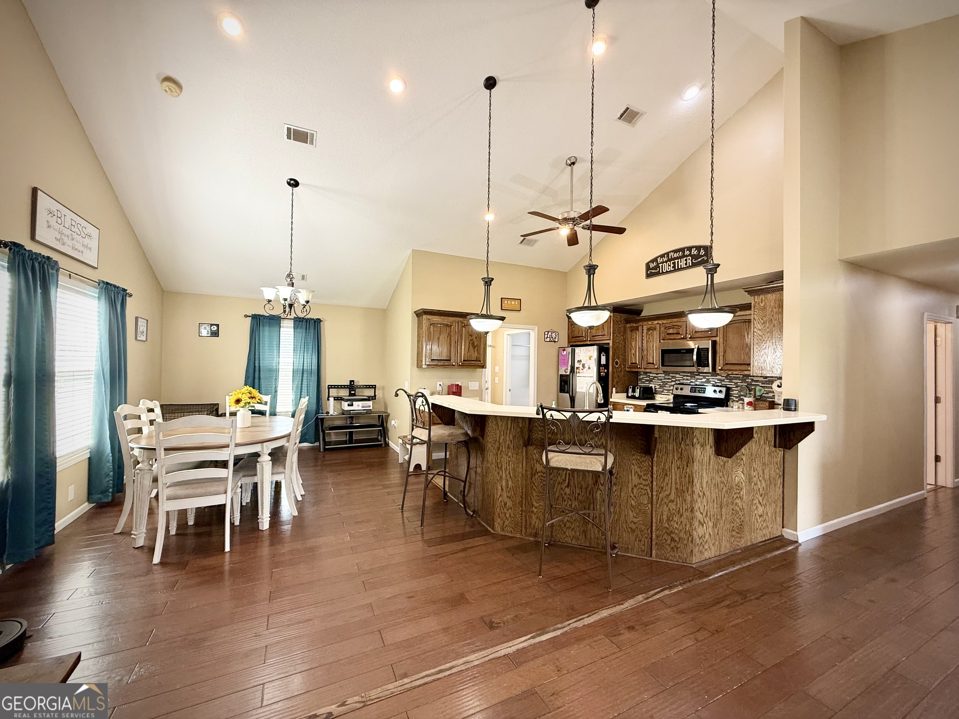 2402 Zoar Road Property Photo 37