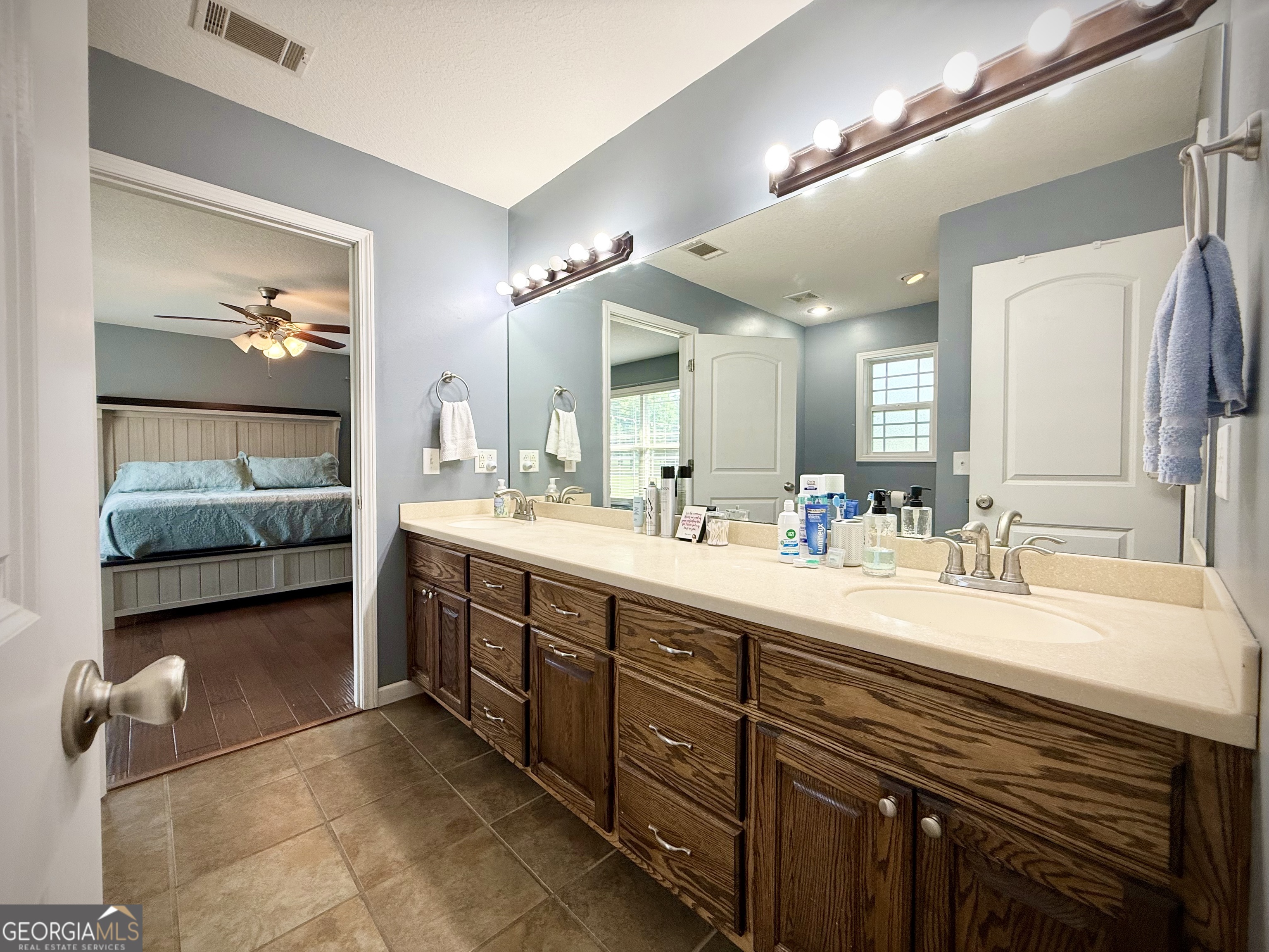 2402 Zoar Road Property Photo 63