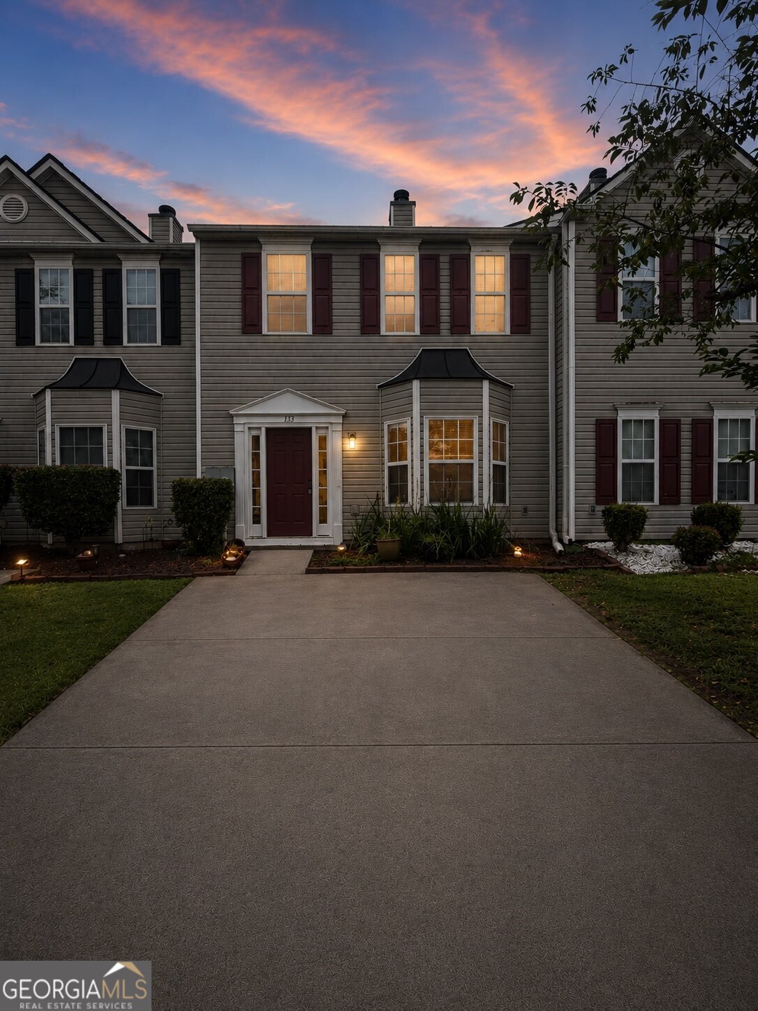 133 Benfield Circle Property Photo 1