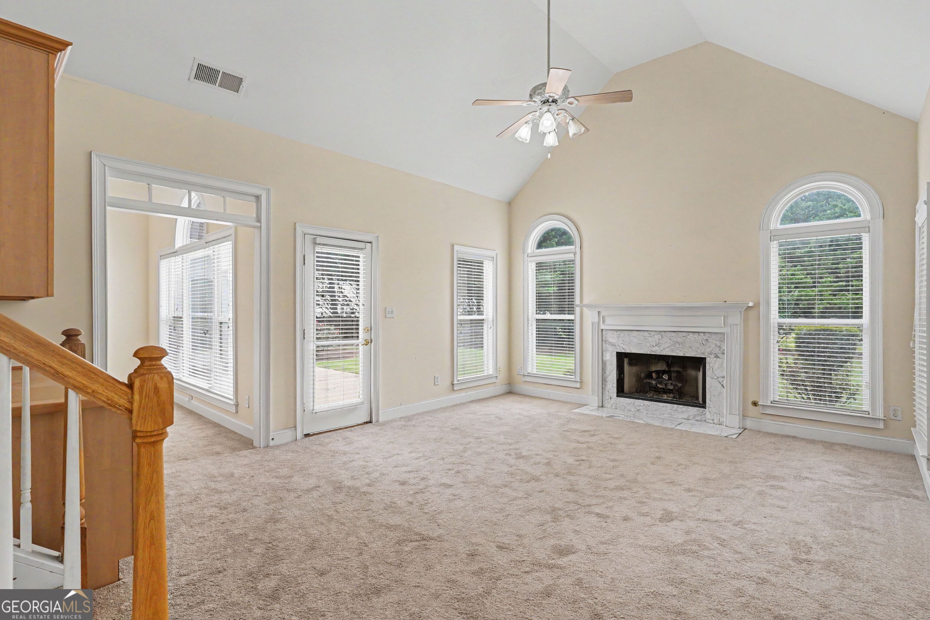 1086 Rowanshyre Circle Property Photo 6