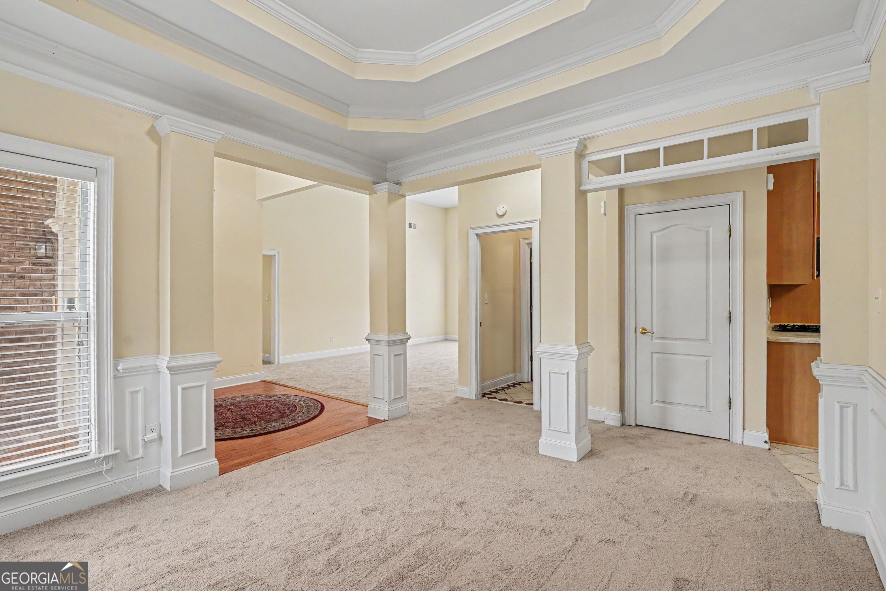 1086 Rowanshyre Circle Property Photo 8