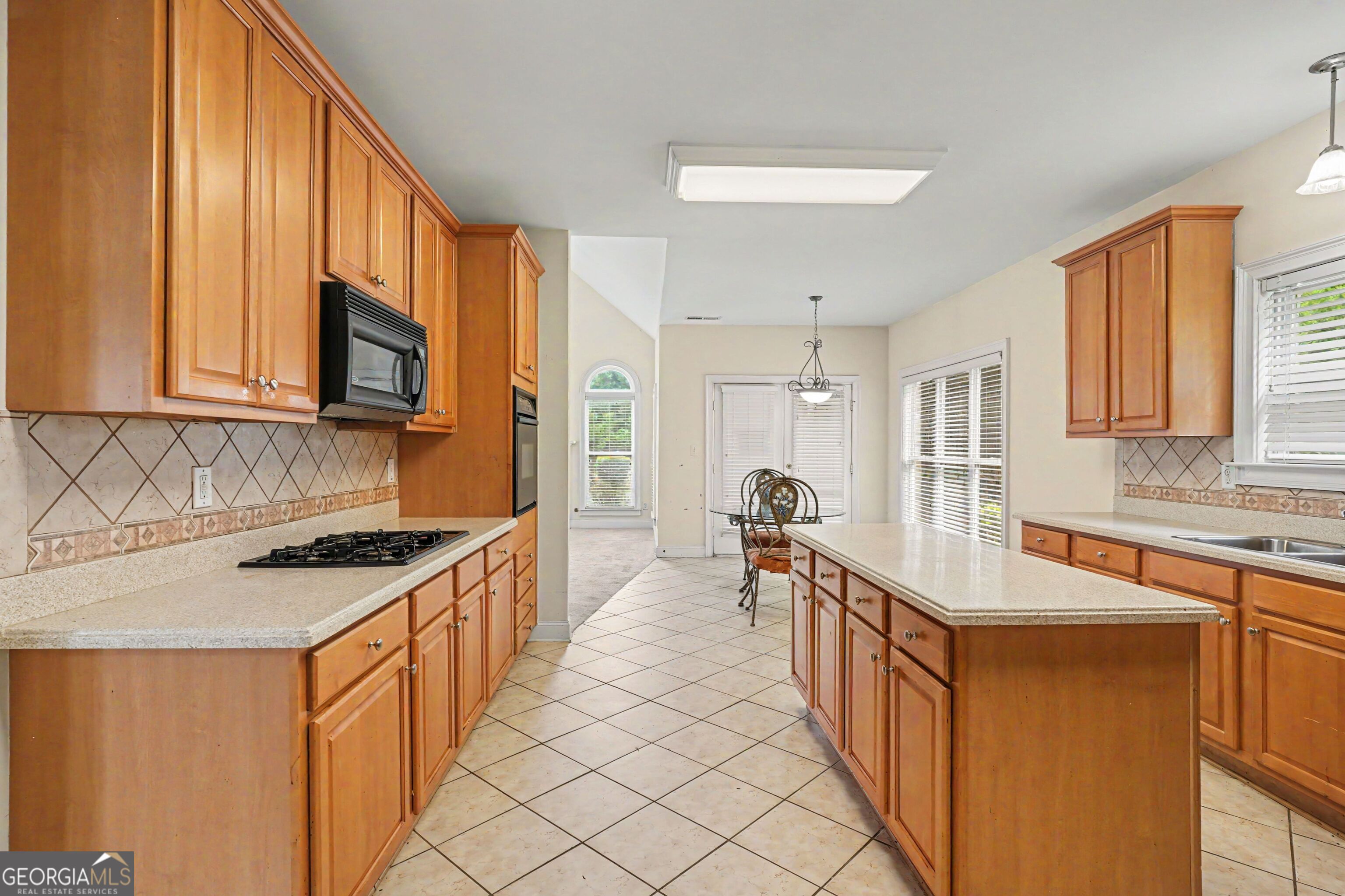 1086 Rowanshyre Circle Property Photo 16