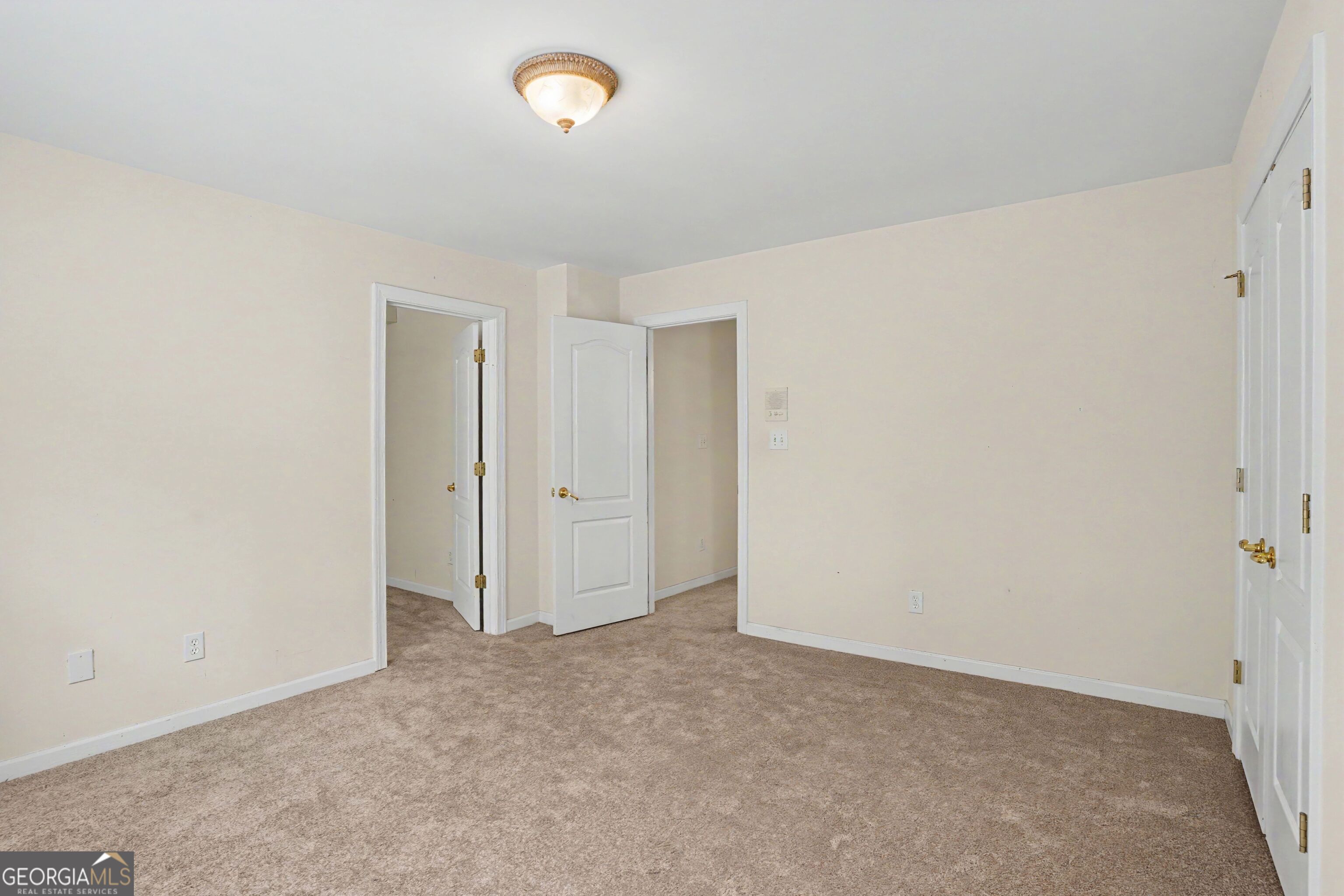 1086 Rowanshyre Circle Property Photo 30