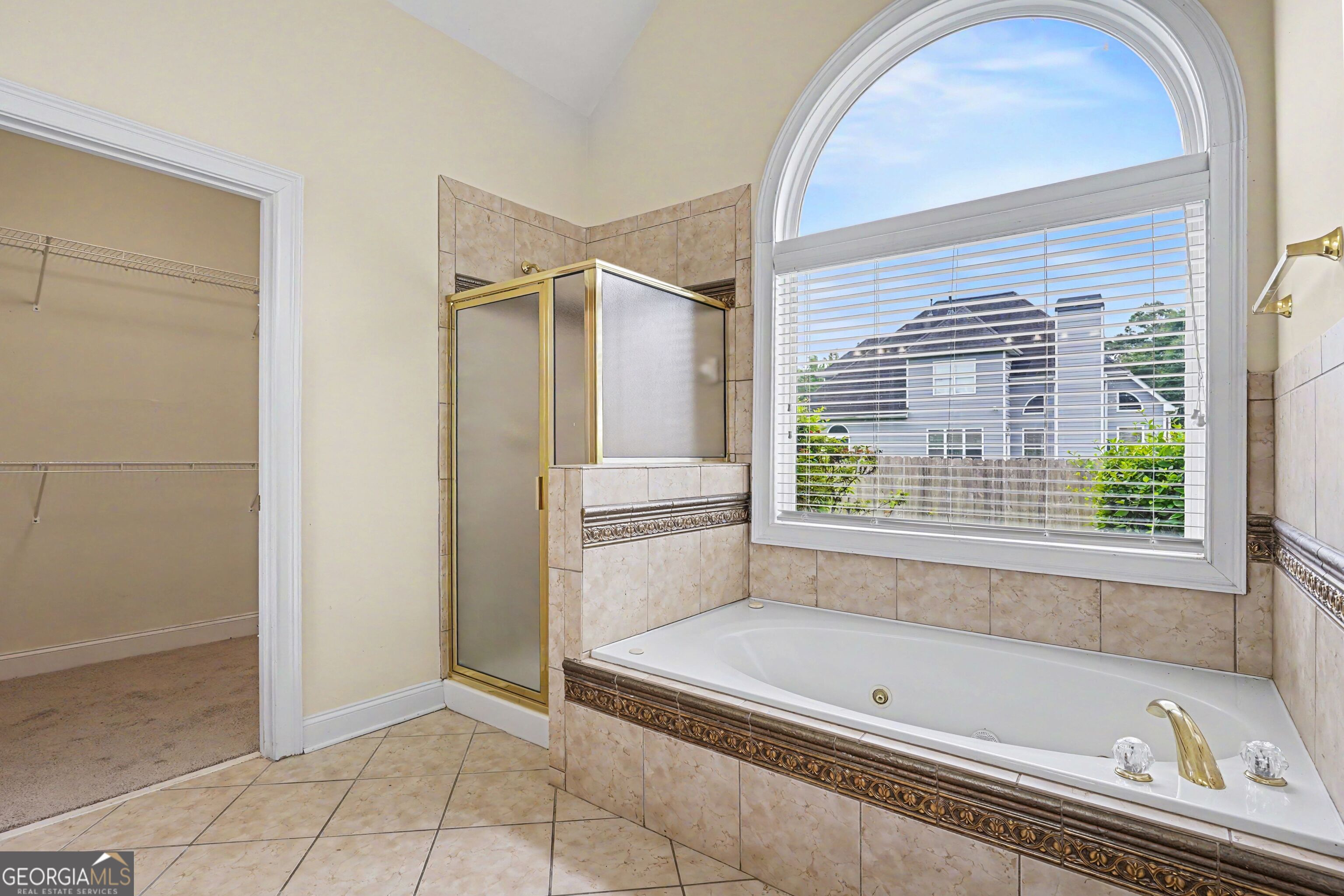 1086 Rowanshyre Circle Property Photo 37