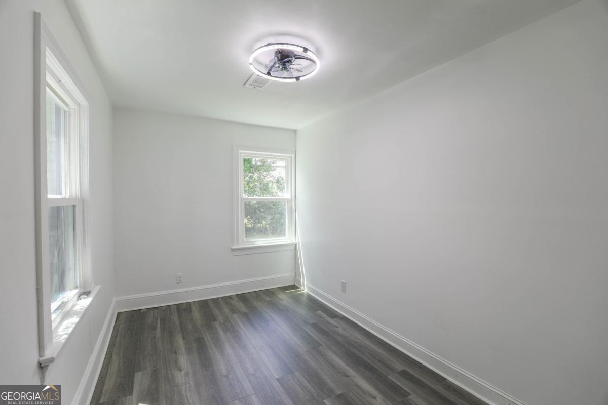 1508 N Columbia Street Property Photo 16