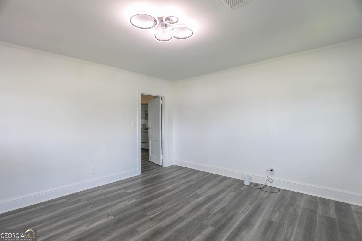 1508 N Columbia Street Property Photo 26