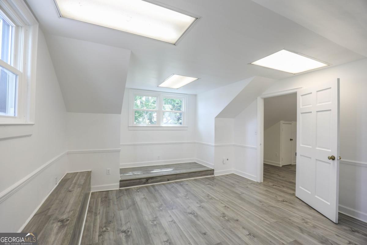 1508 N Columbia Street Property Photo 29