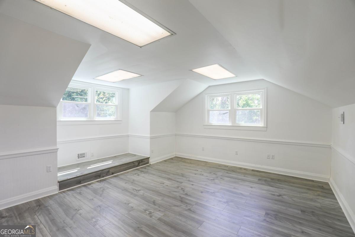 1508 N Columbia Street Property Photo 30