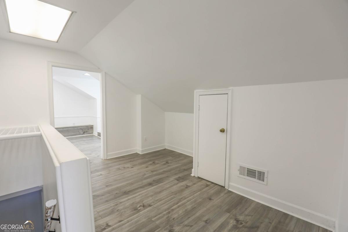 1508 N Columbia Street Property Photo 33