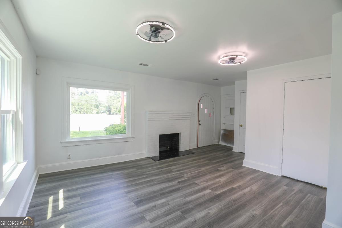 1508 N Columbia Street Property Photo 37