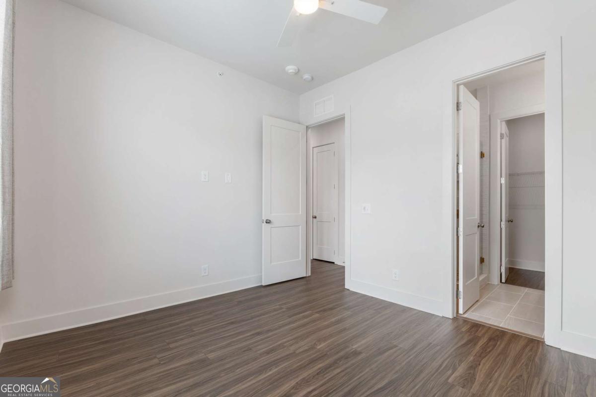 1290 Longreen Terr Nw # 2 Property Photo 11
