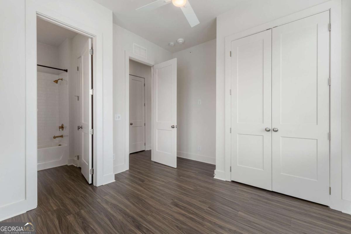 1290 Longreen Terr Nw # 2 Property Photo 15