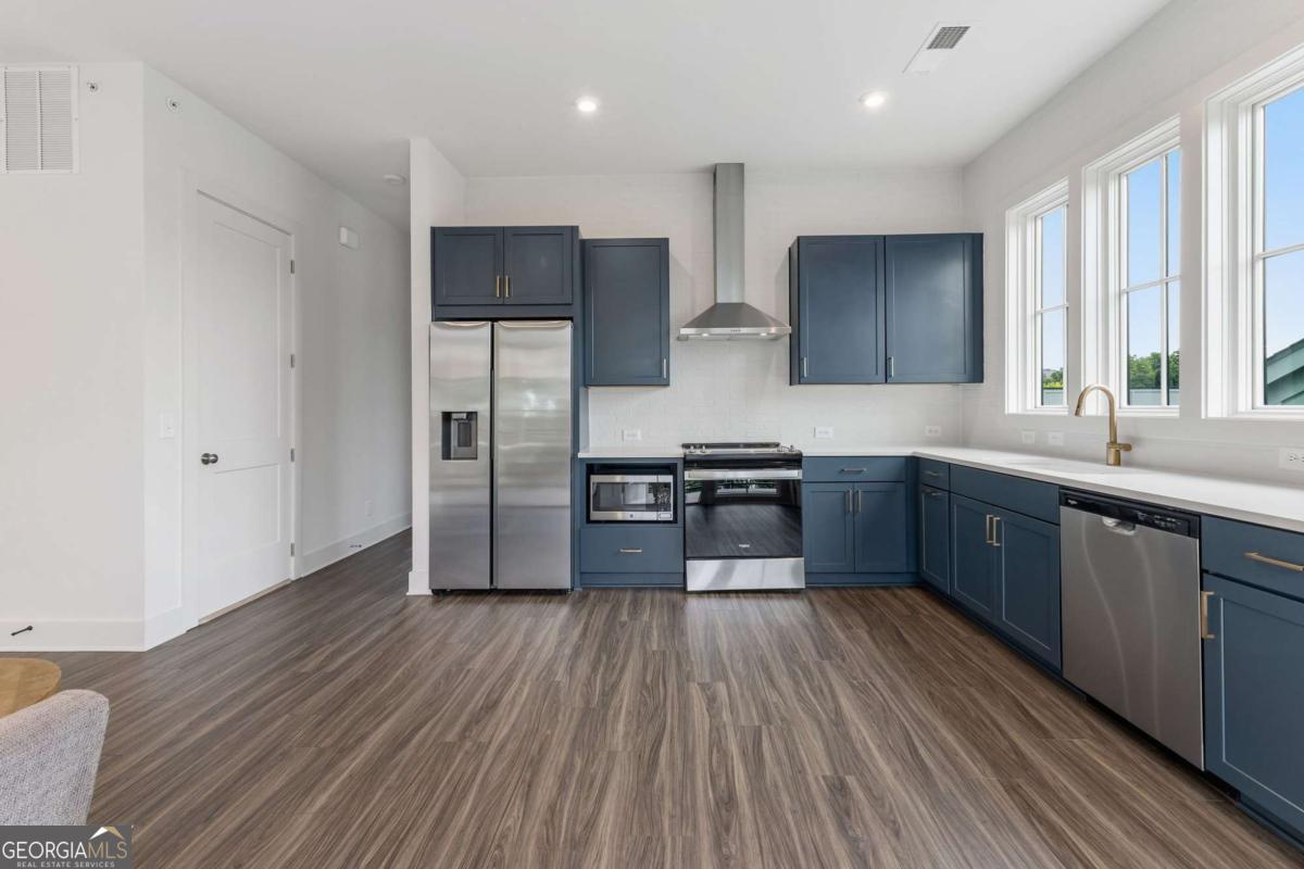 1290 Longreen Terr Nw # 2 Property Photo 19
