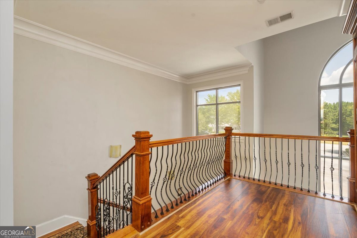 2135 Eastview Parkway Property Photo 21