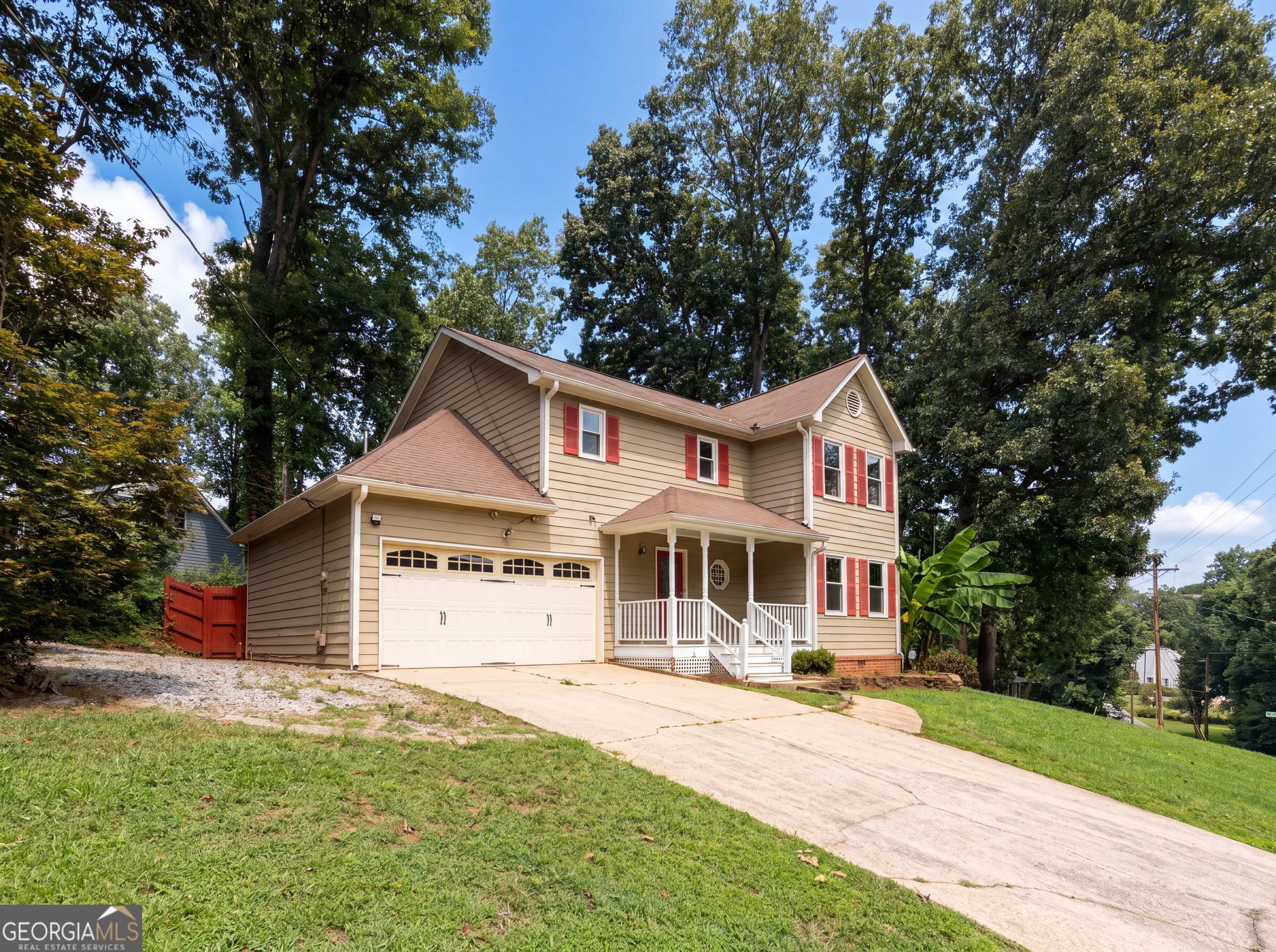 215 Arbour Run Property Photo 18