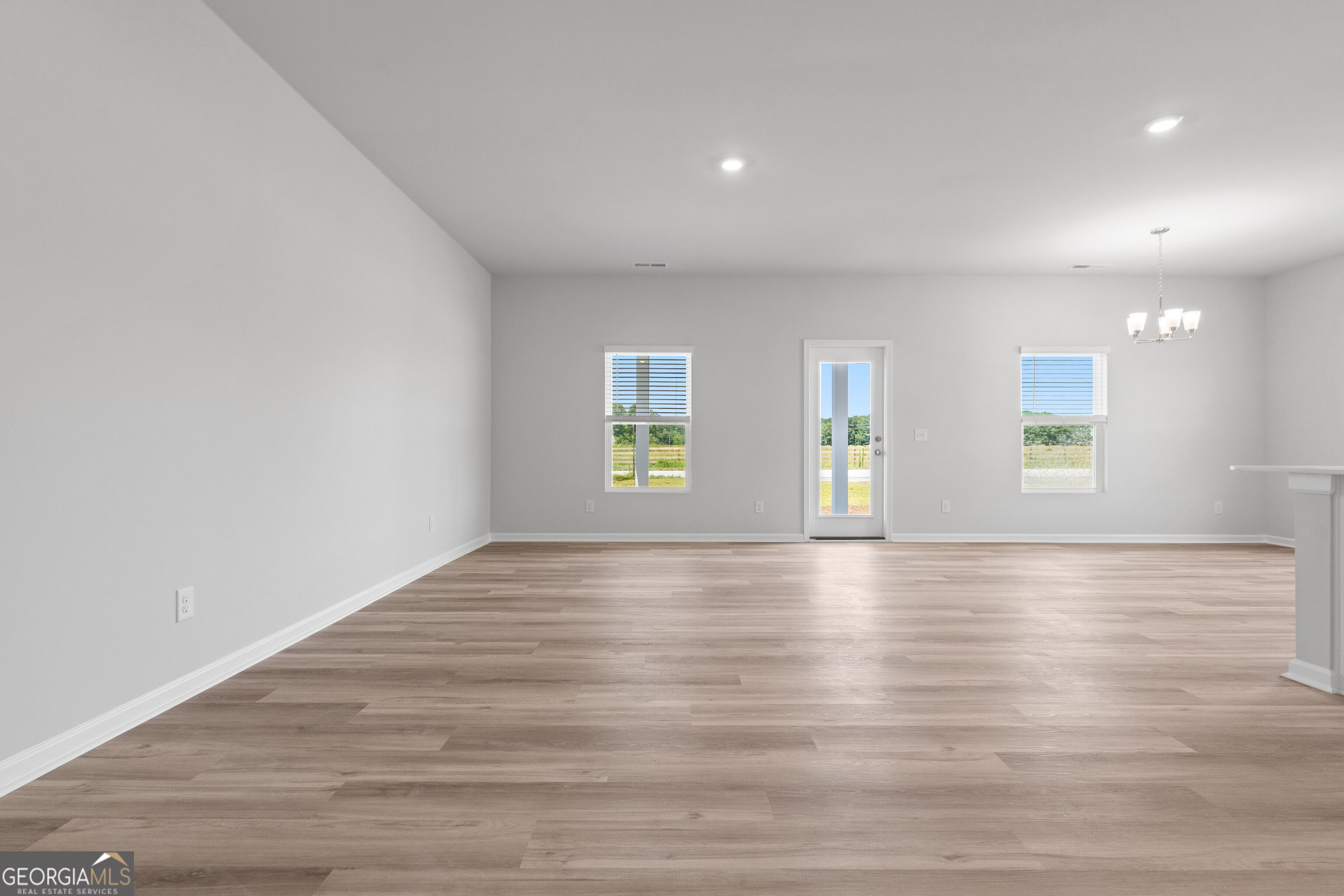 803 Marwari Way Property Photo 15