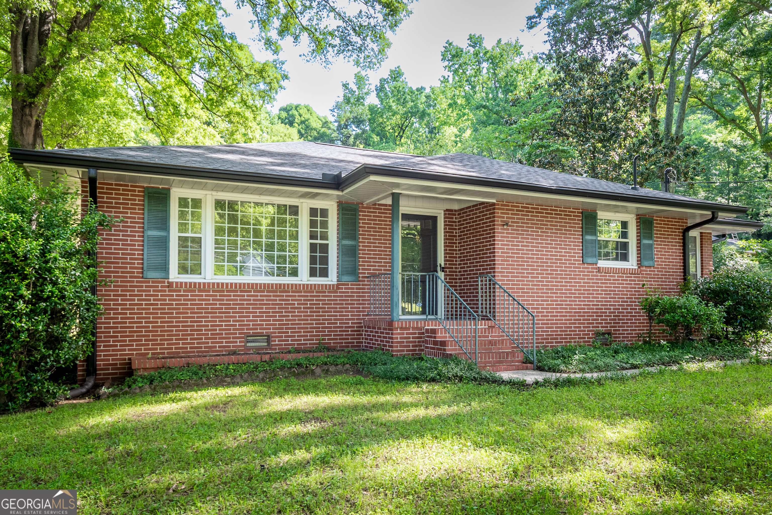 2517 Callier Springs Road Se Property Photo 1