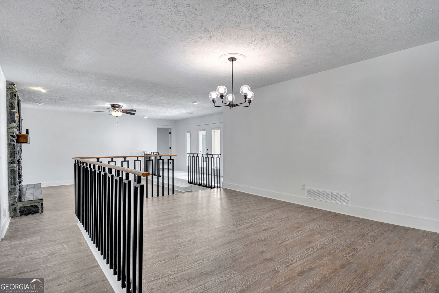 18 Valley Trail Property Photo 15