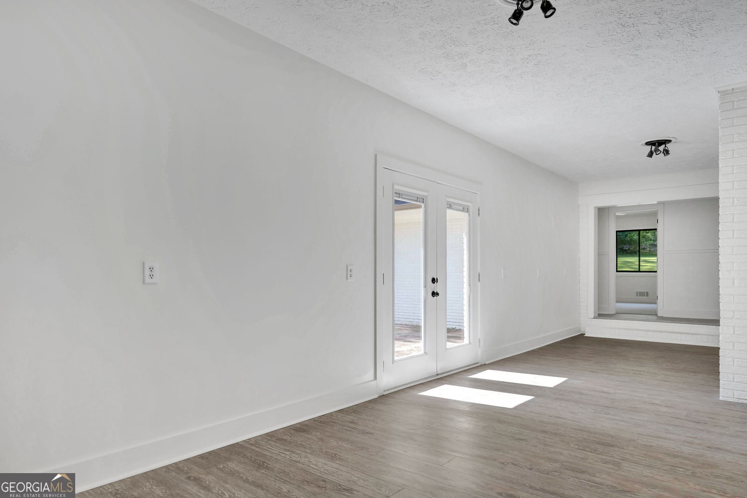 18 Valley Trail Property Photo 25