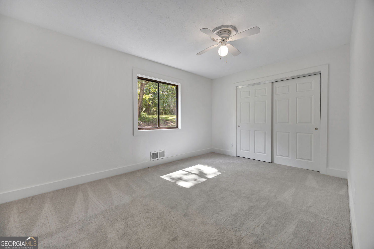 18 Valley Trail Property Photo 38