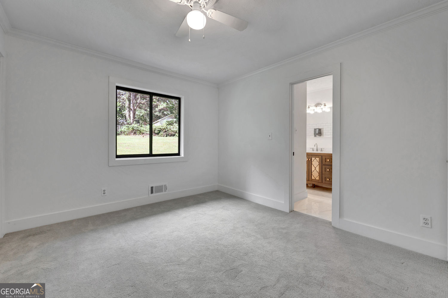 18 Valley Trail Property Photo 40