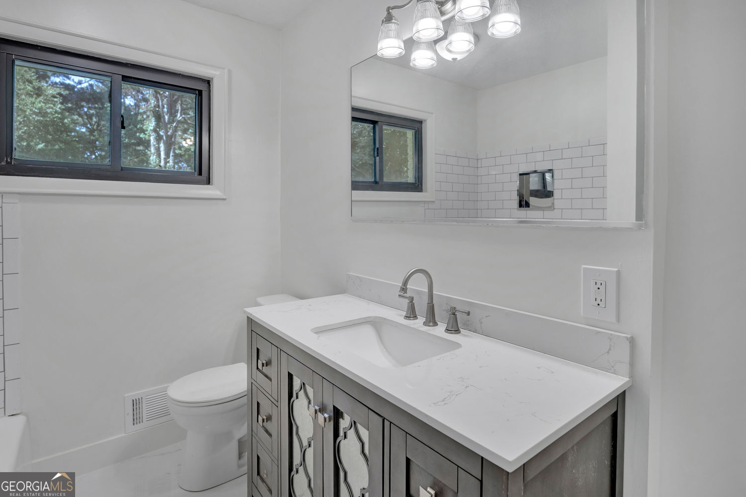 18 Valley Trail Property Photo 42