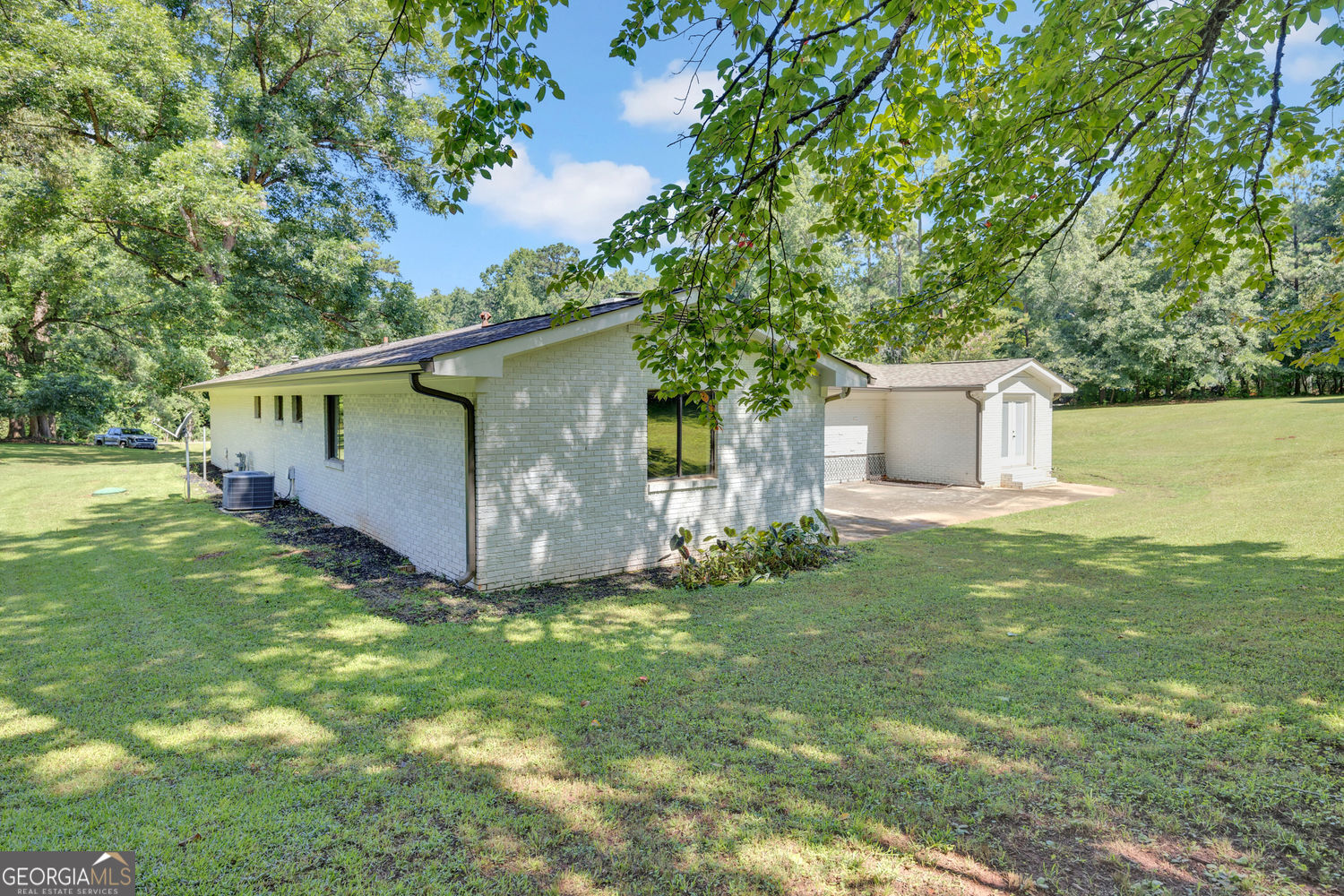 18 Valley Trail Property Photo 46