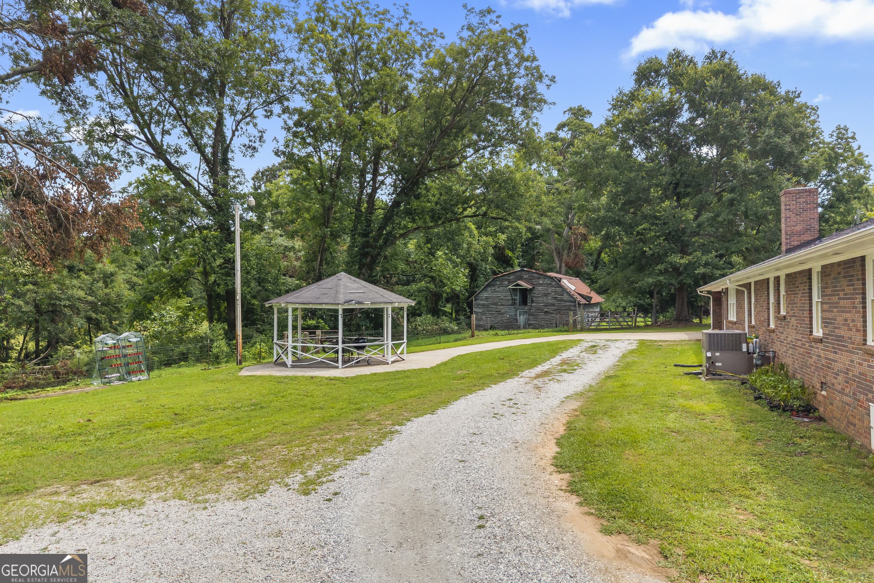 16530 Highway 59 Property Photo 36