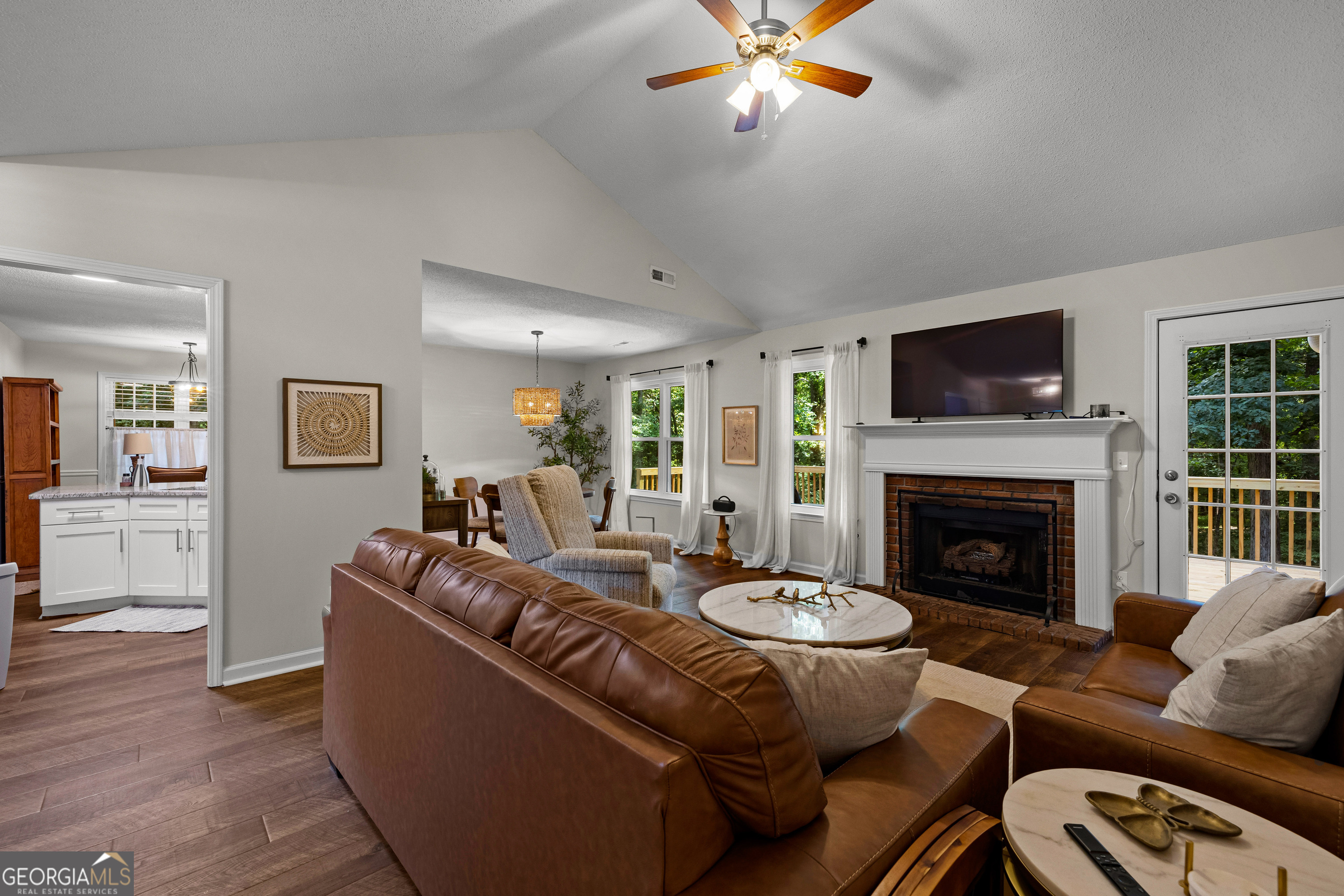 15 Paces Landing Place Property Photo 8