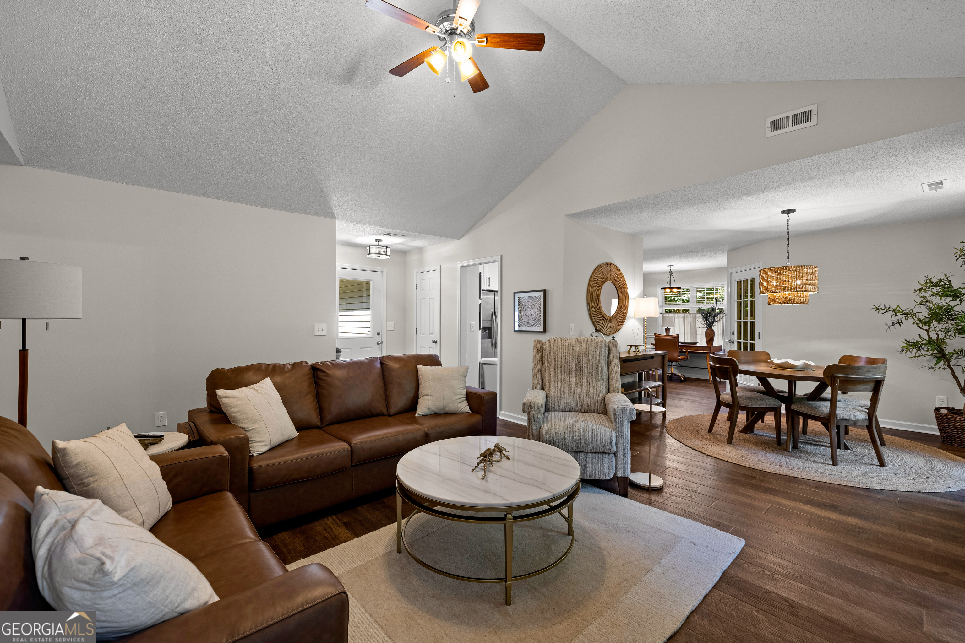 15 Paces Landing Place Property Photo 9