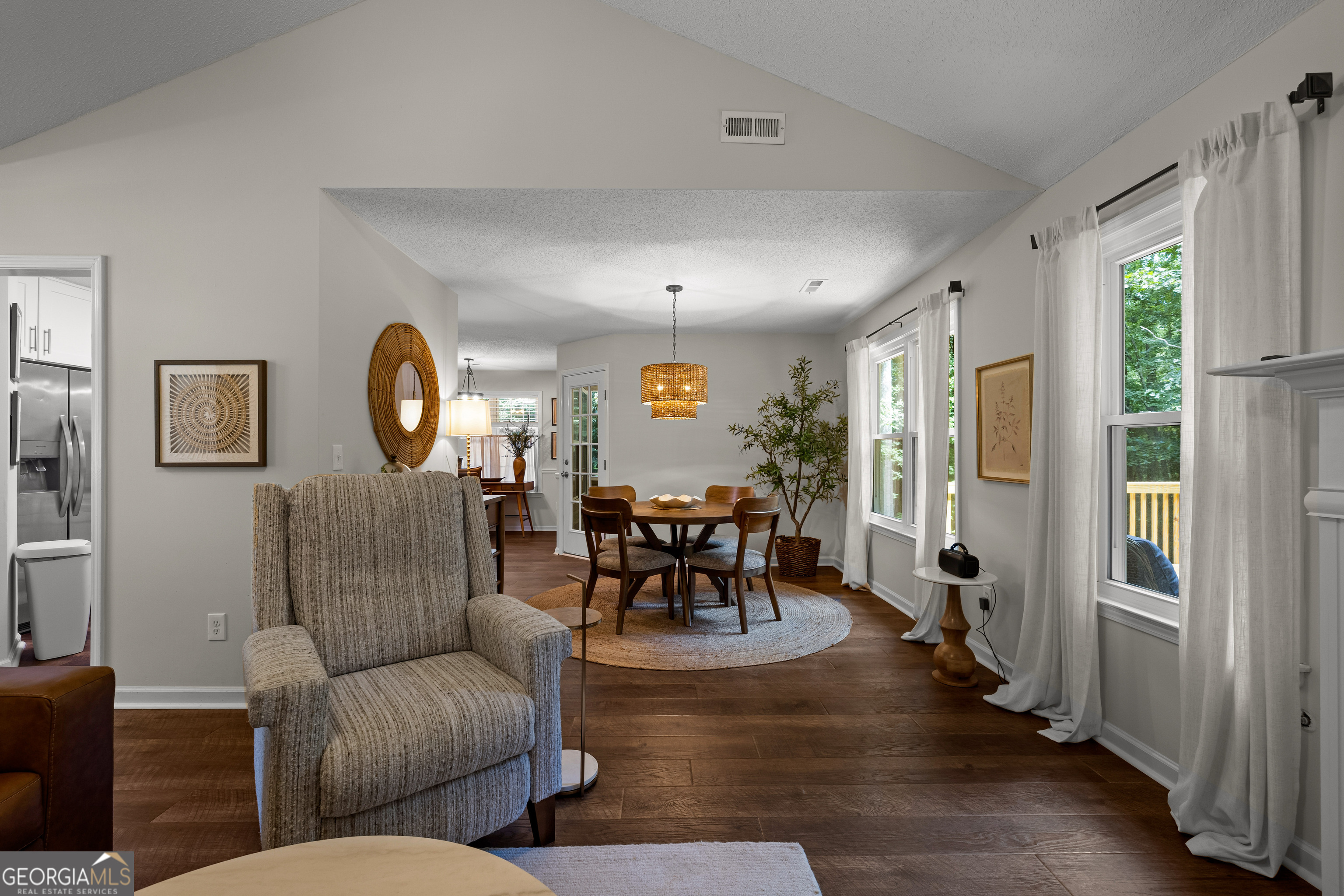 15 Paces Landing Place Property Photo 10