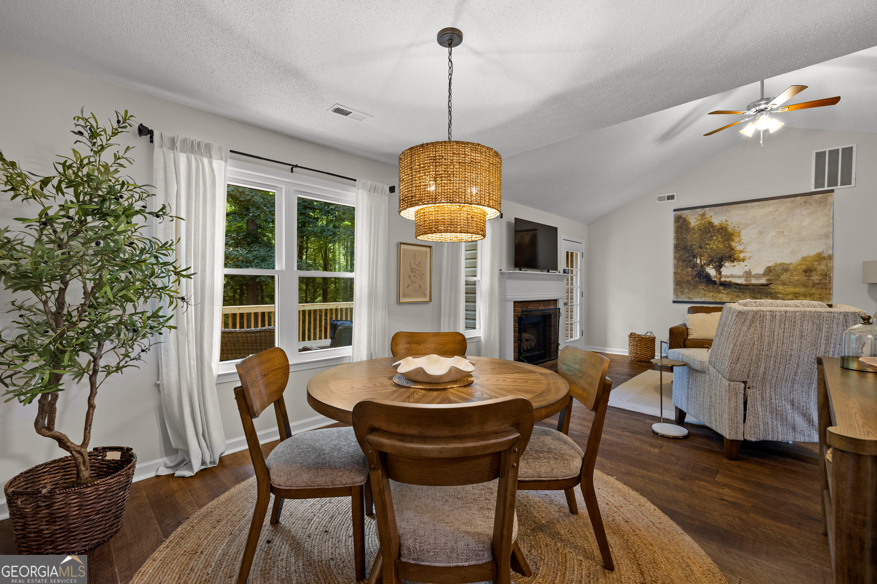 15 Paces Landing Place Property Photo 12