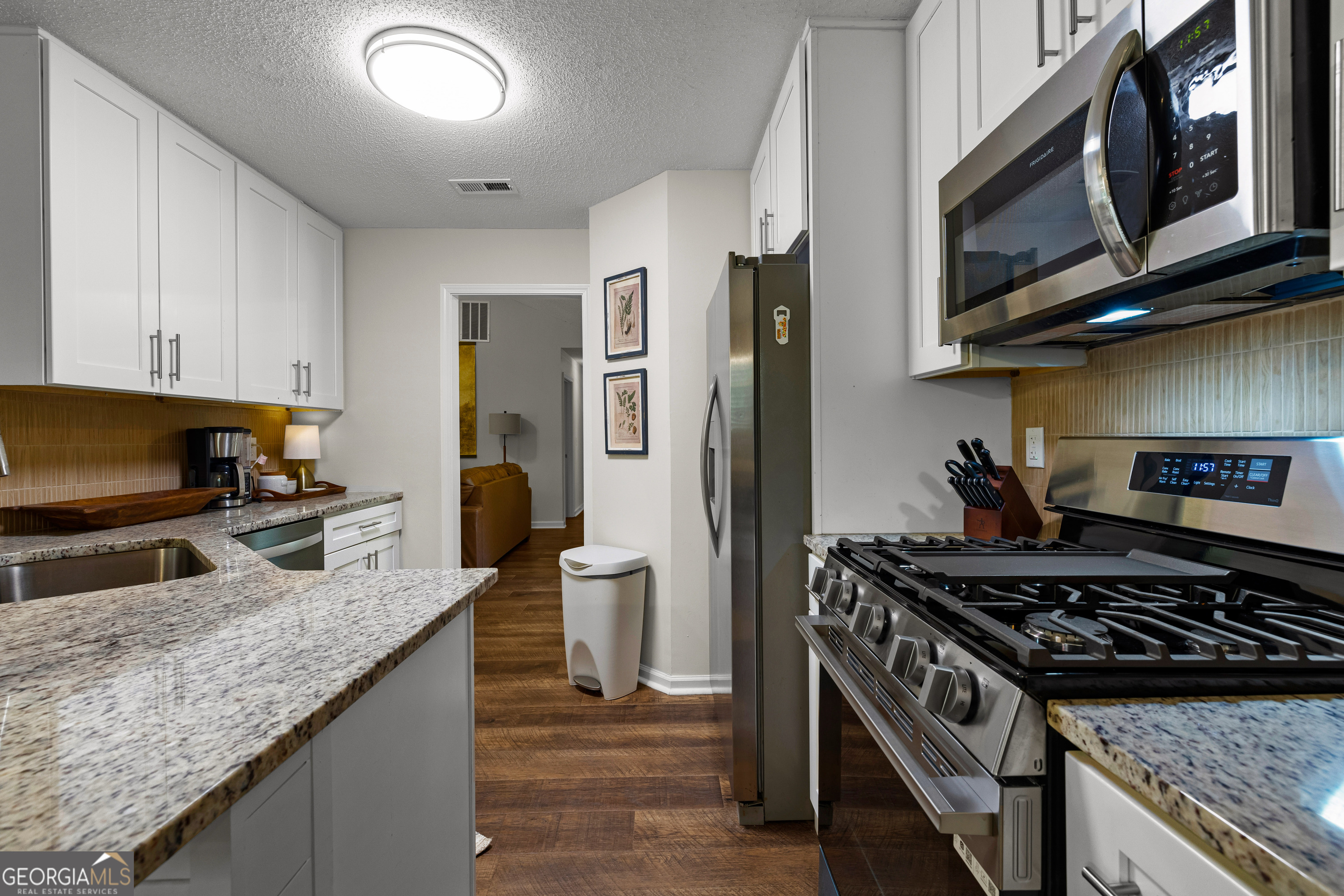 15 Paces Landing Place Property Photo 17