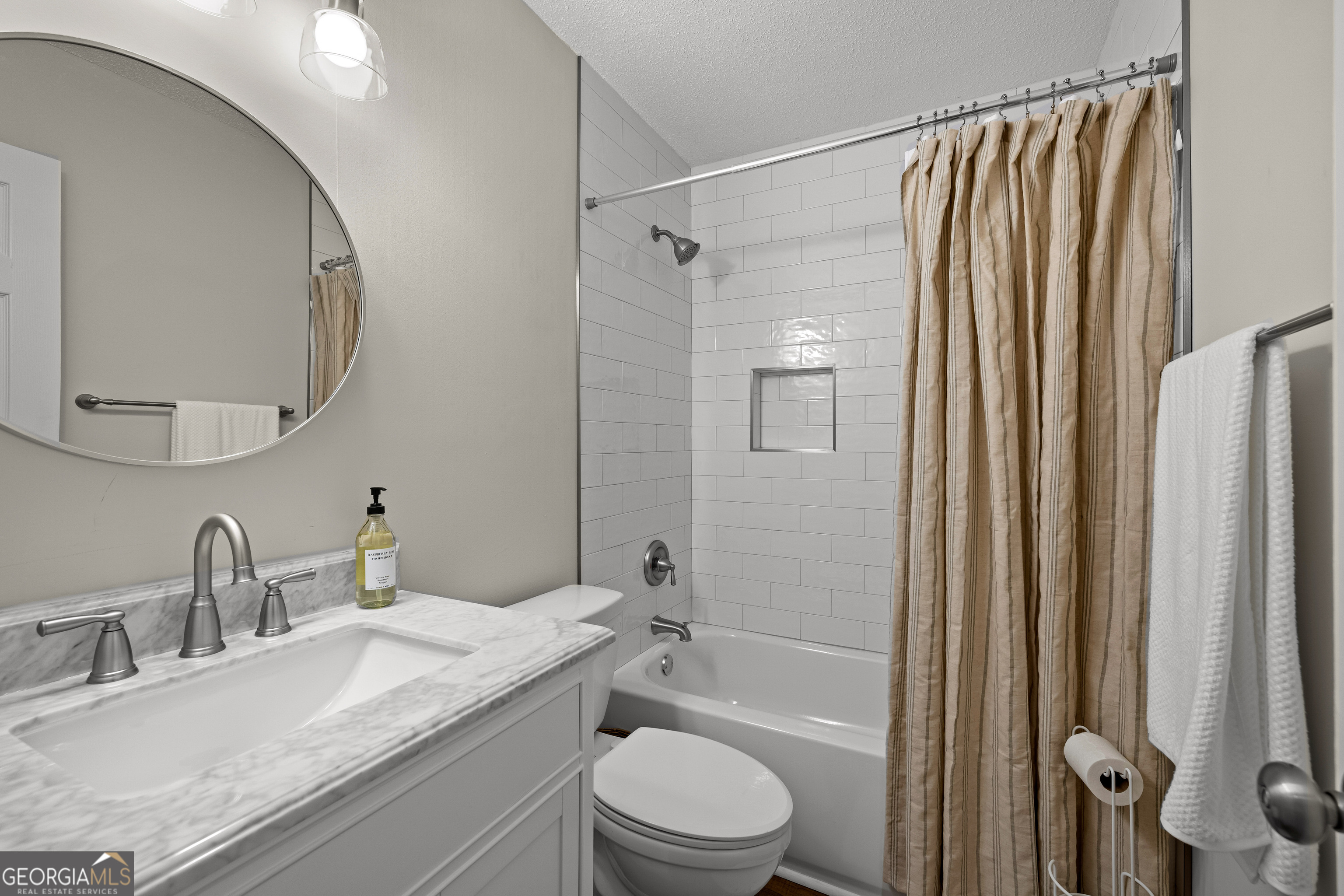 15 Paces Landing Place Property Photo 29