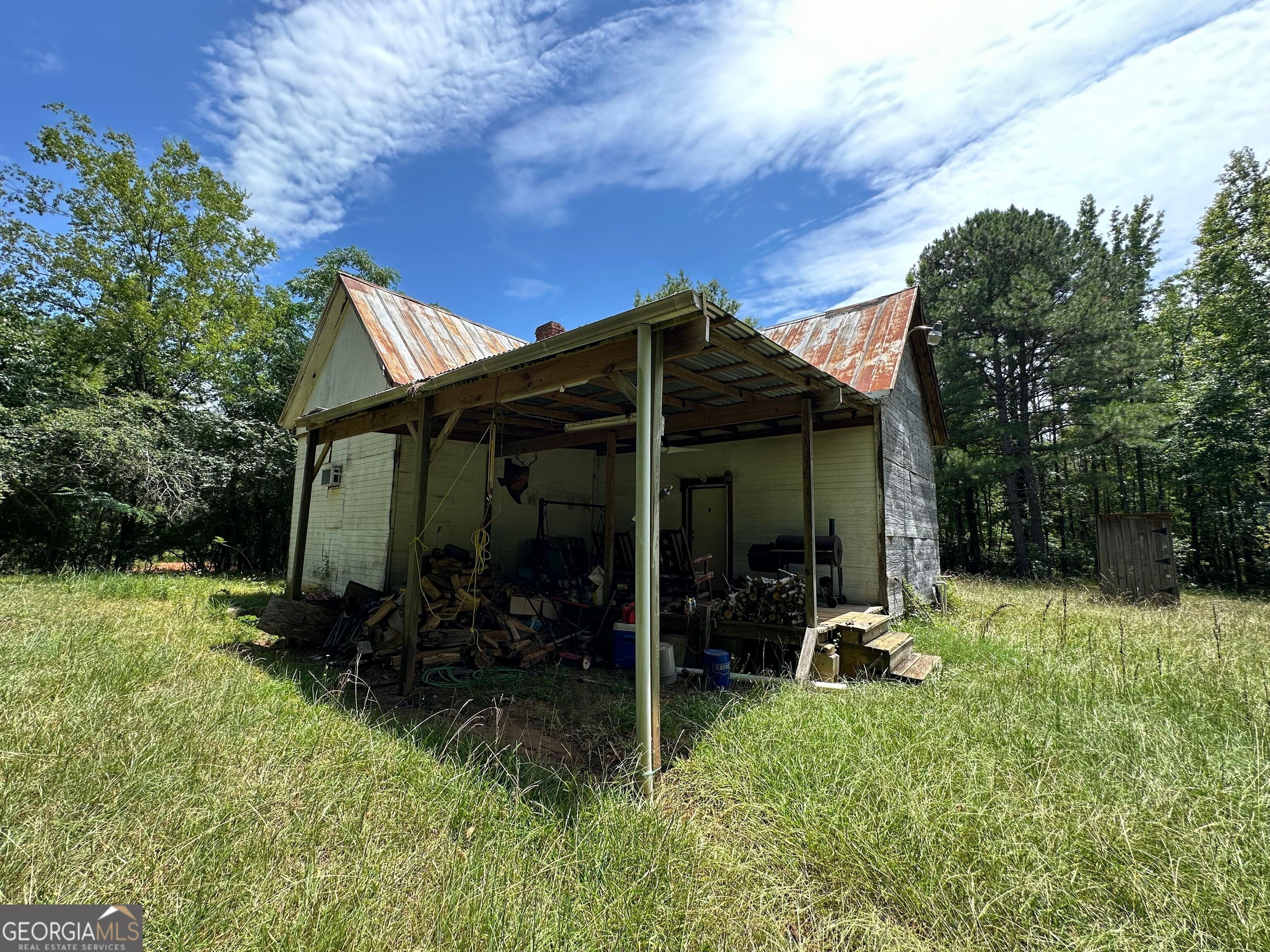 5657 Springfield Road Property Photo 6