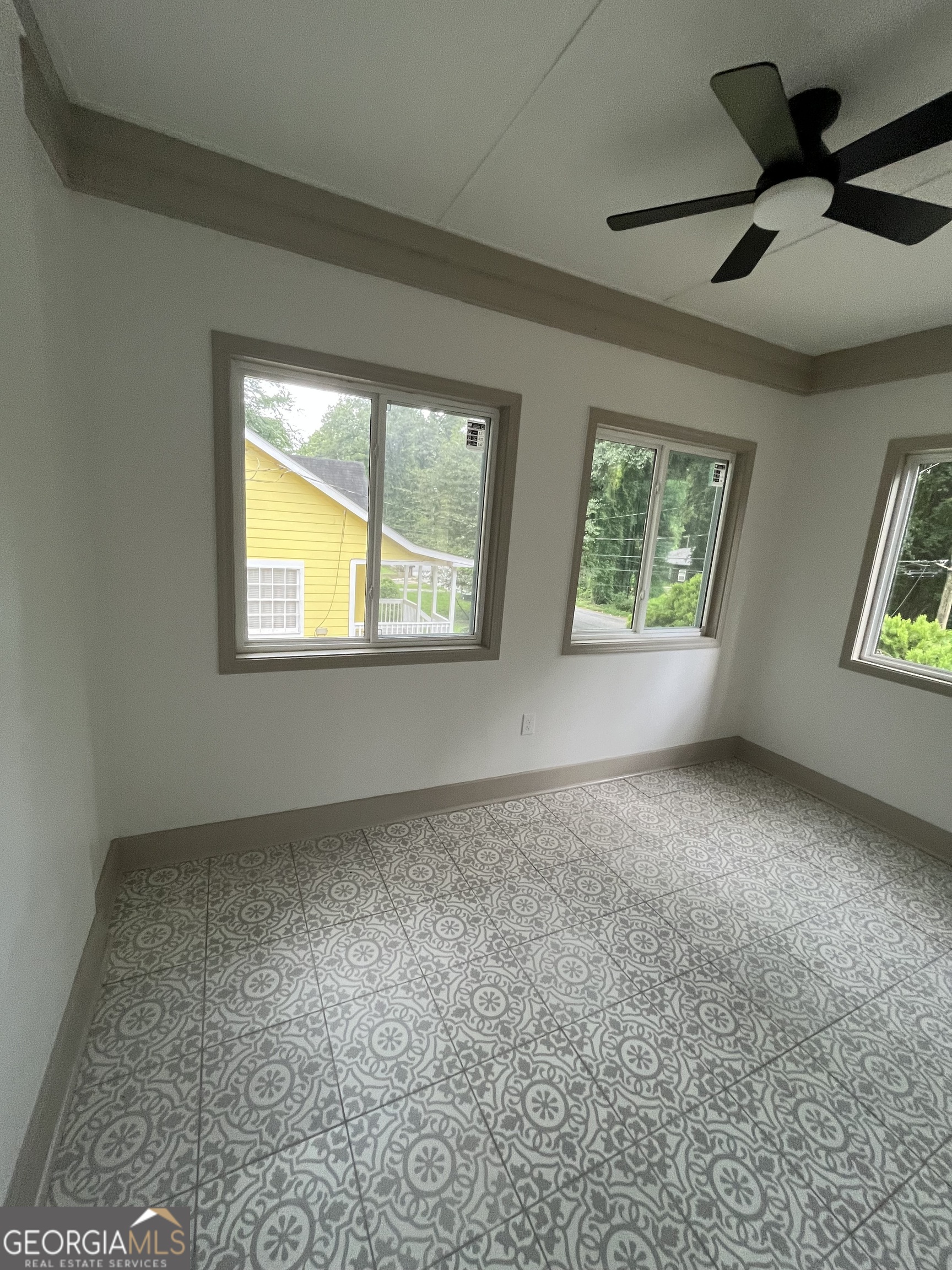 1124 Westmont Road Sw Property Photo 16