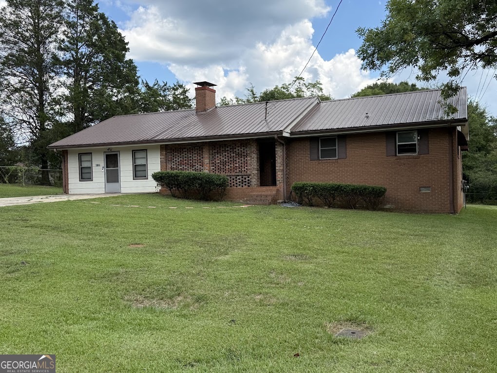 8132 Birch Drive Property Photo 1